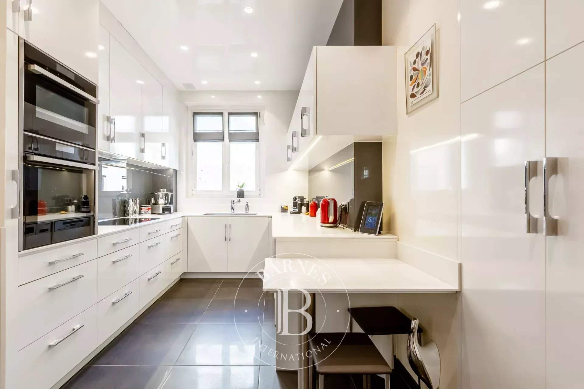 Neuilly-sur-Seine  - Apartment 2 Bedrooms - picture 12