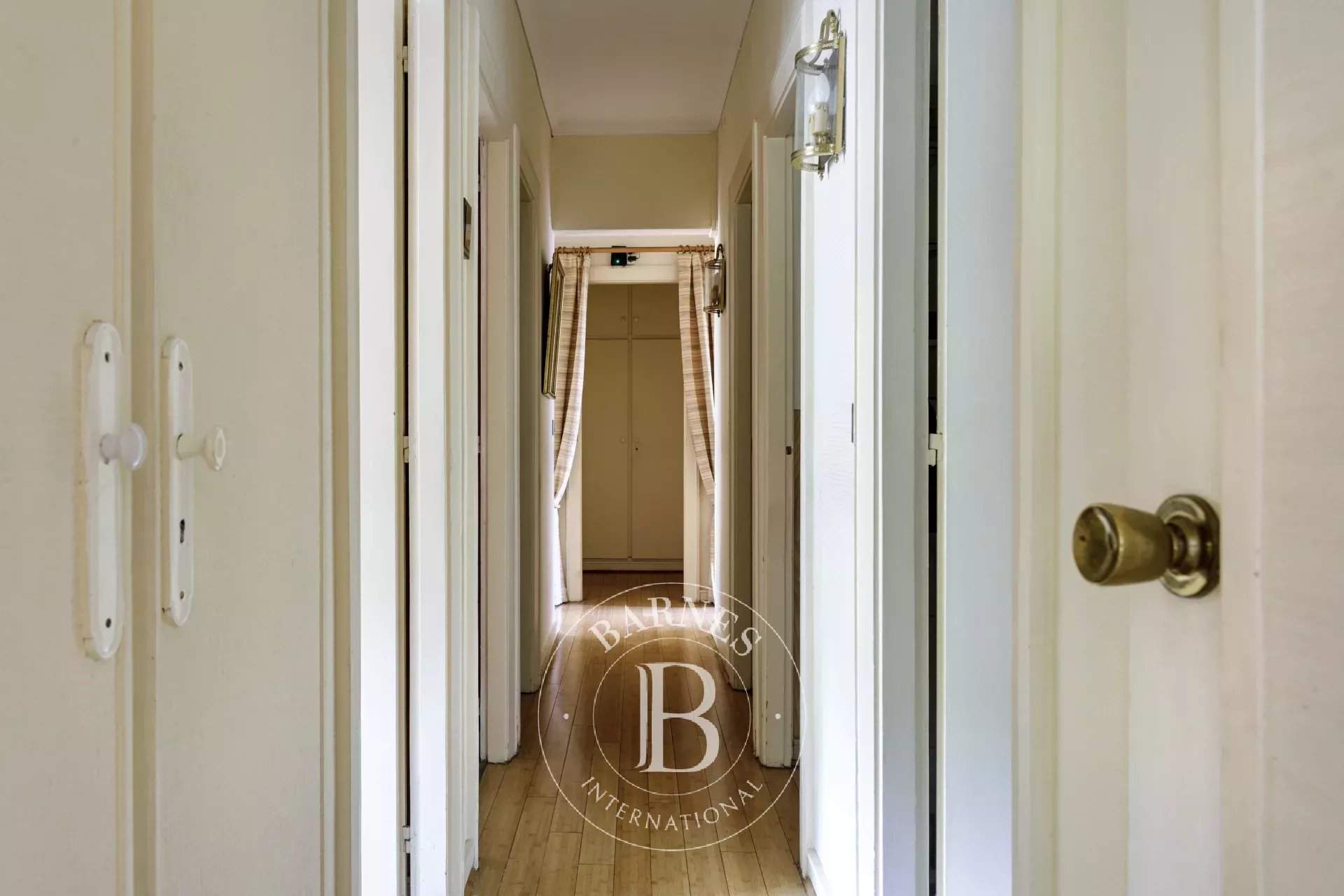 Neuilly-sur-Seine  - Appartement 5 Pièces 4 Chambres - picture 15