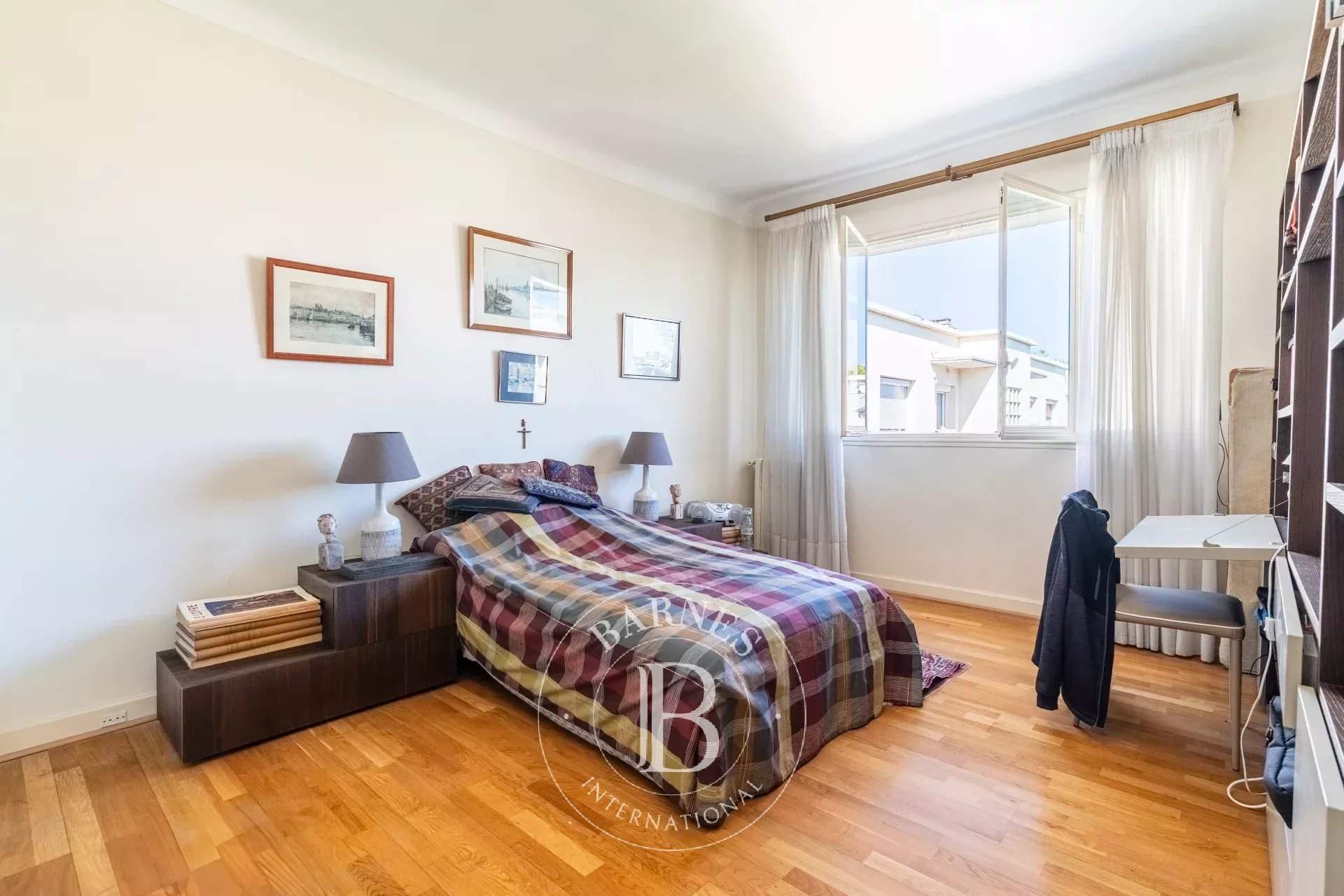 Neuilly-sur-Seine  - Appartement 5 Pièces 3 Chambres - picture 13