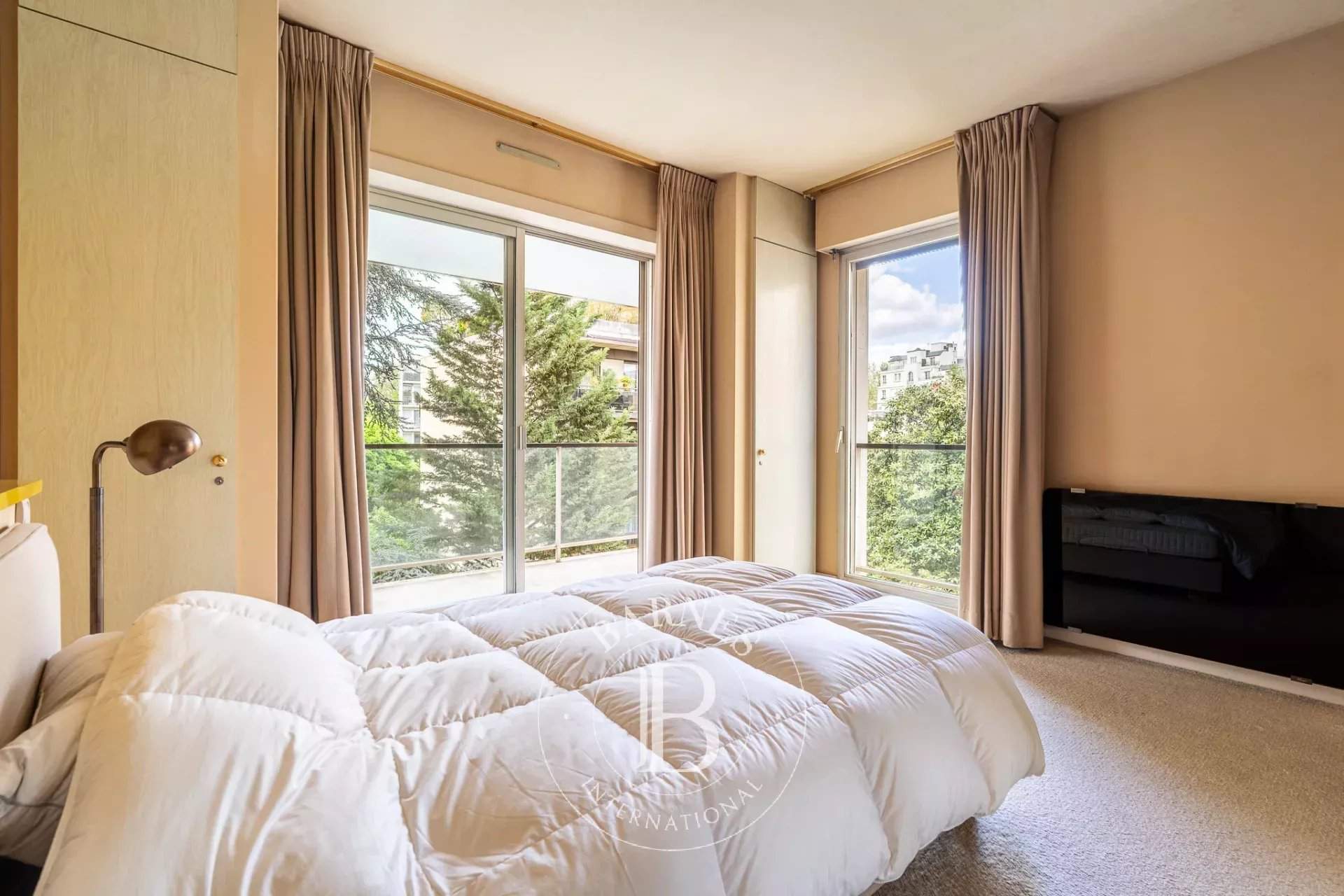 Neuilly-sur-Seine  - Apartment 2 Bedrooms - picture 8