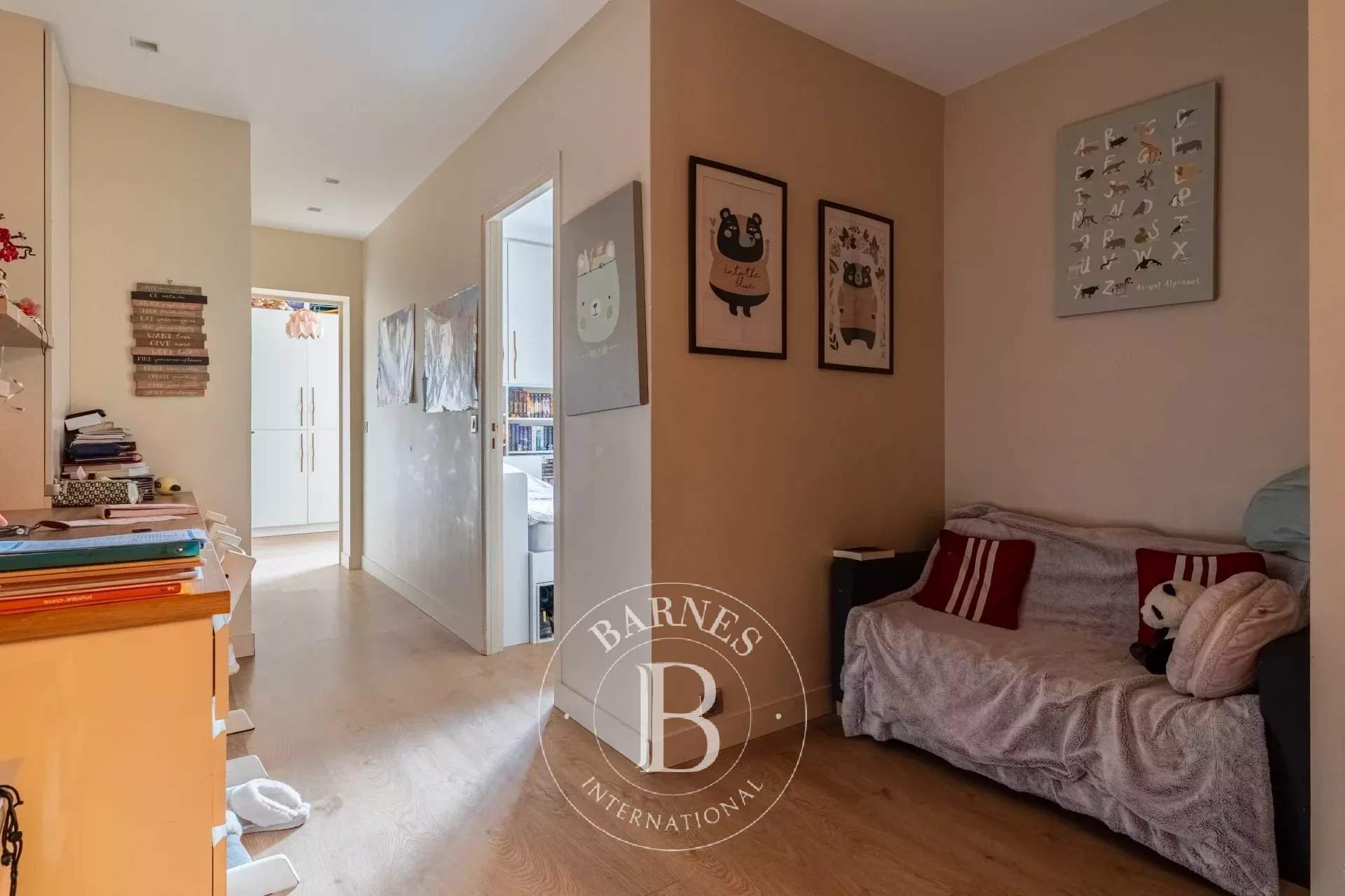 Neuilly-sur-Seine  - Appartement 4 Pièces 3 Chambres - picture 9