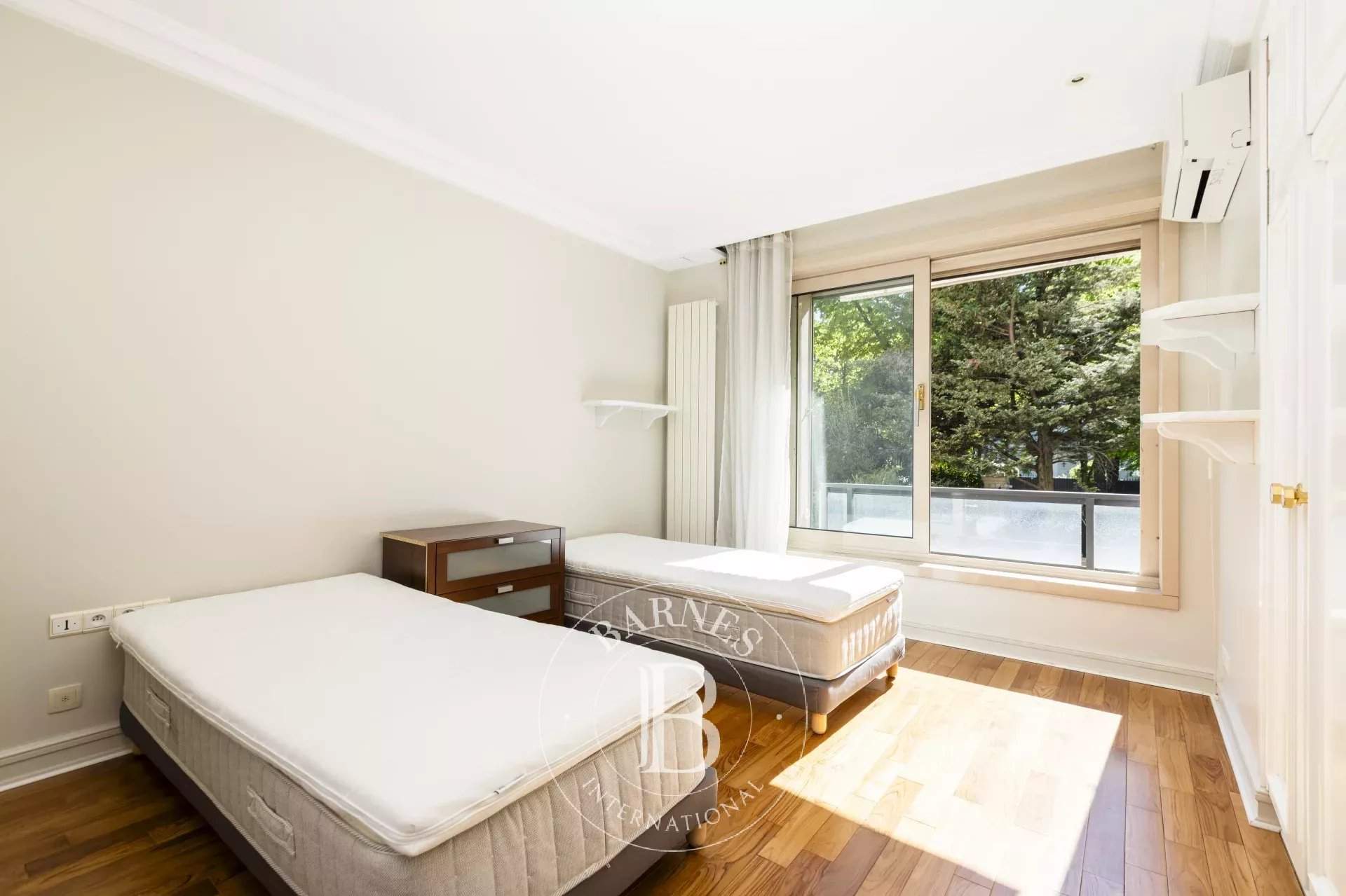 Neuilly-sur-Seine  - Piso 6 Cuartos 3 Habitaciones - picture 16