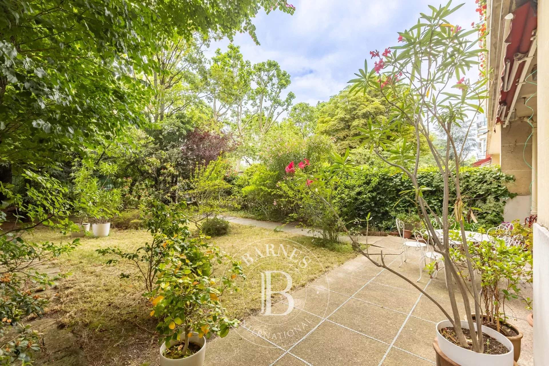 Neuilly-sur-Seine  - Apartment 3 Bedrooms - picture 13