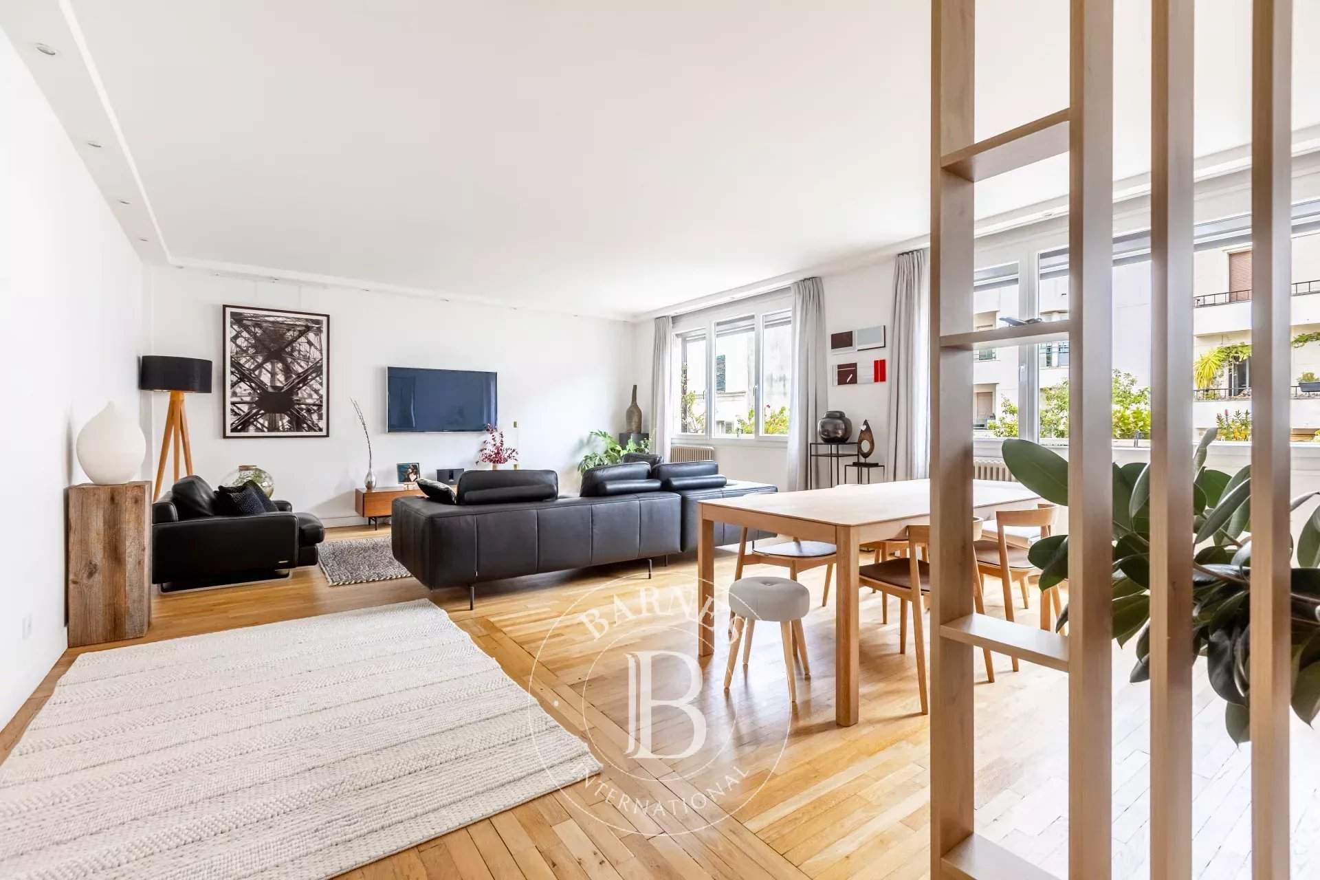 Neuilly-sur-Seine  - Appartement 4 Pi&egrave;ces 3 Chambres - picture 1