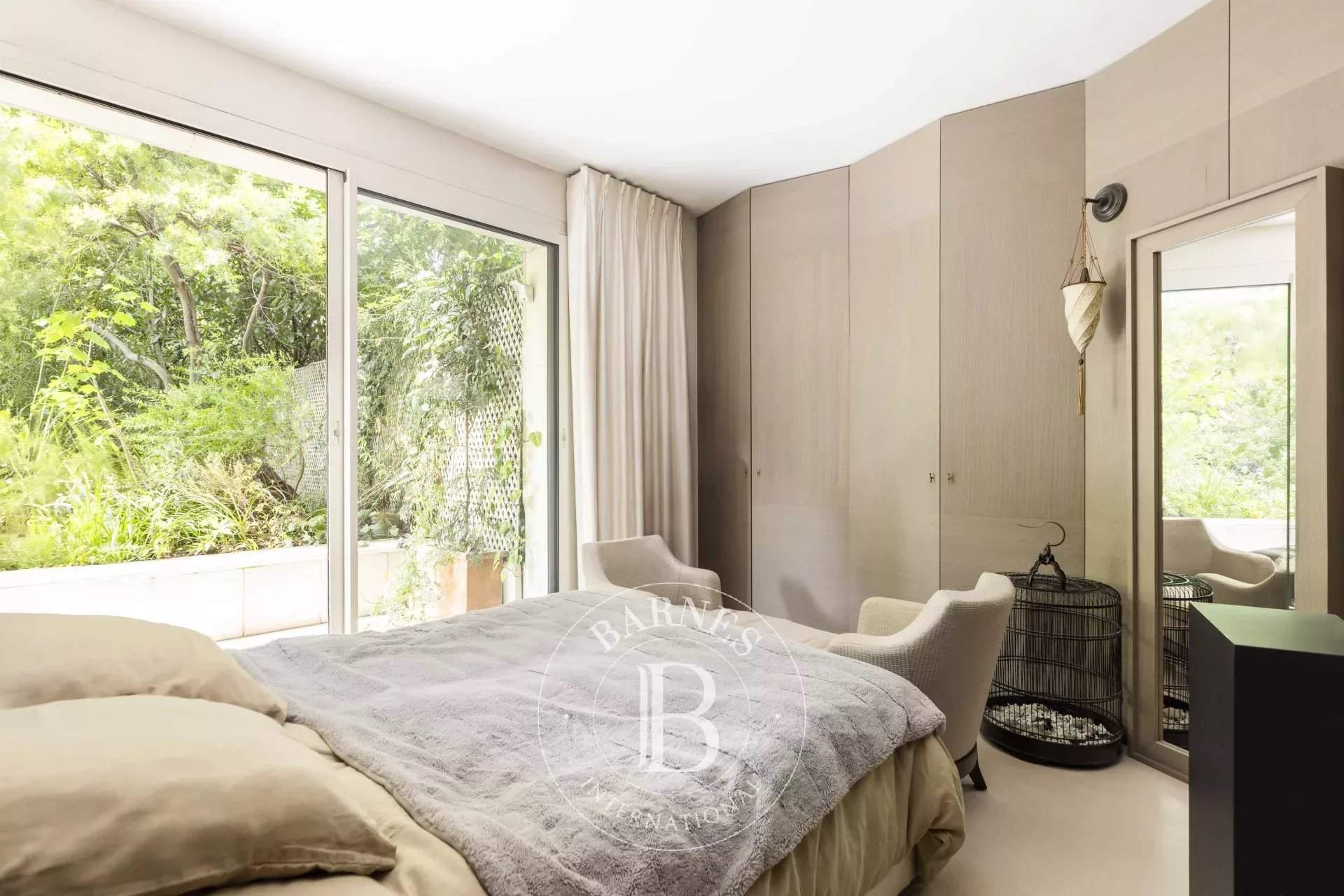 Neuilly-sur-Seine  - Appartement 5 Pièces 3 Chambres - picture 8