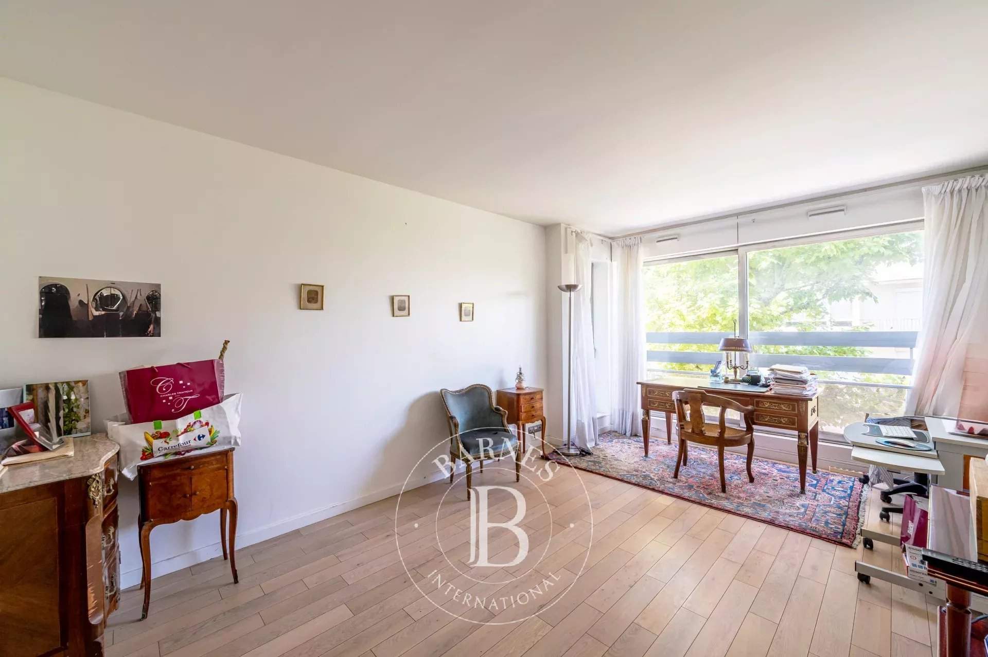 Neuilly-sur-Seine  - Piso 5 Cuartos 3 Habitaciones - picture 11