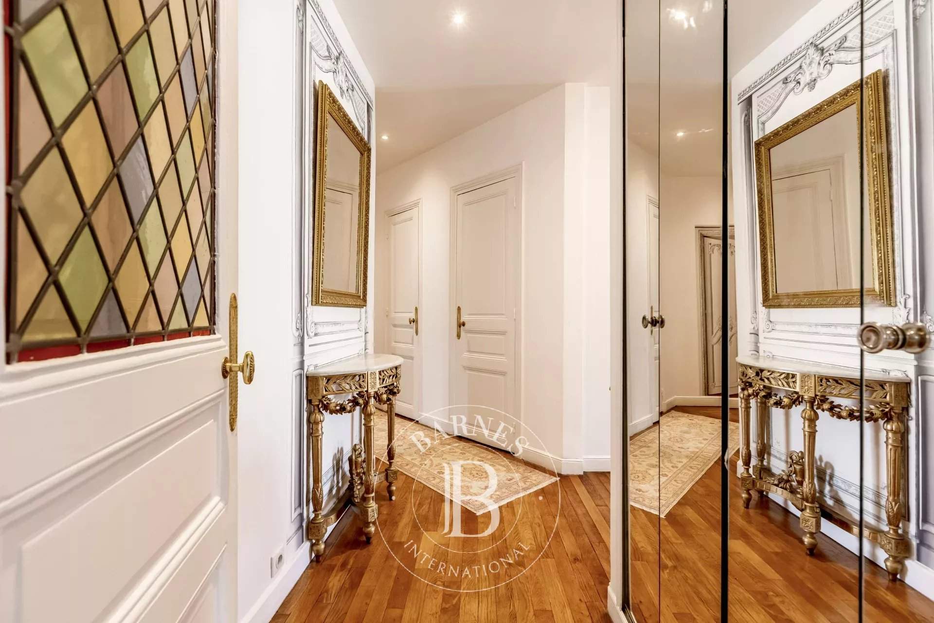Neuilly-sur-Seine  - Piso 4 Cuartos 3 Habitaciones - picture 9