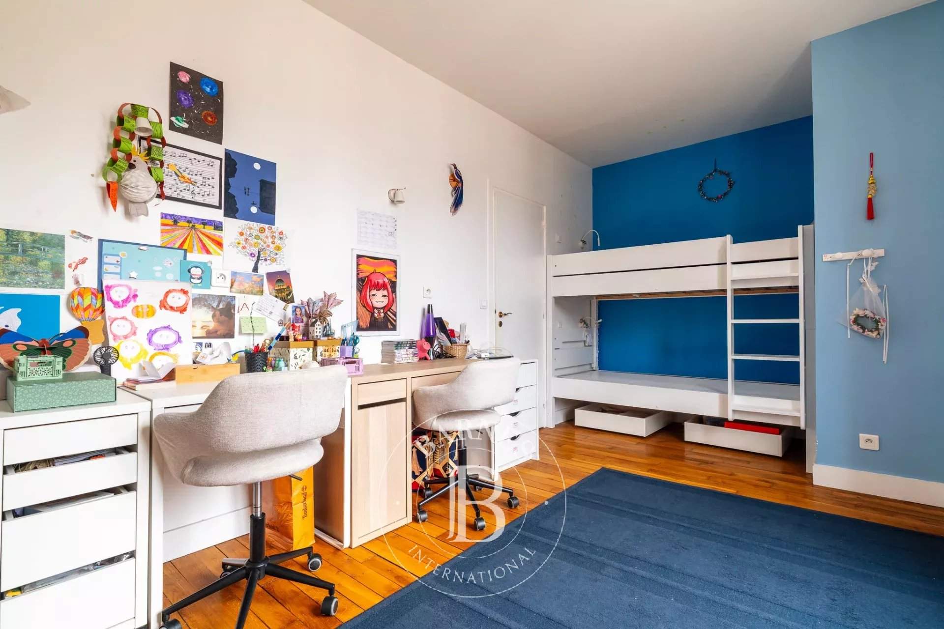 Neuilly-sur-Seine  - Piso 5 Cuartos 3 Habitaciones - picture 13