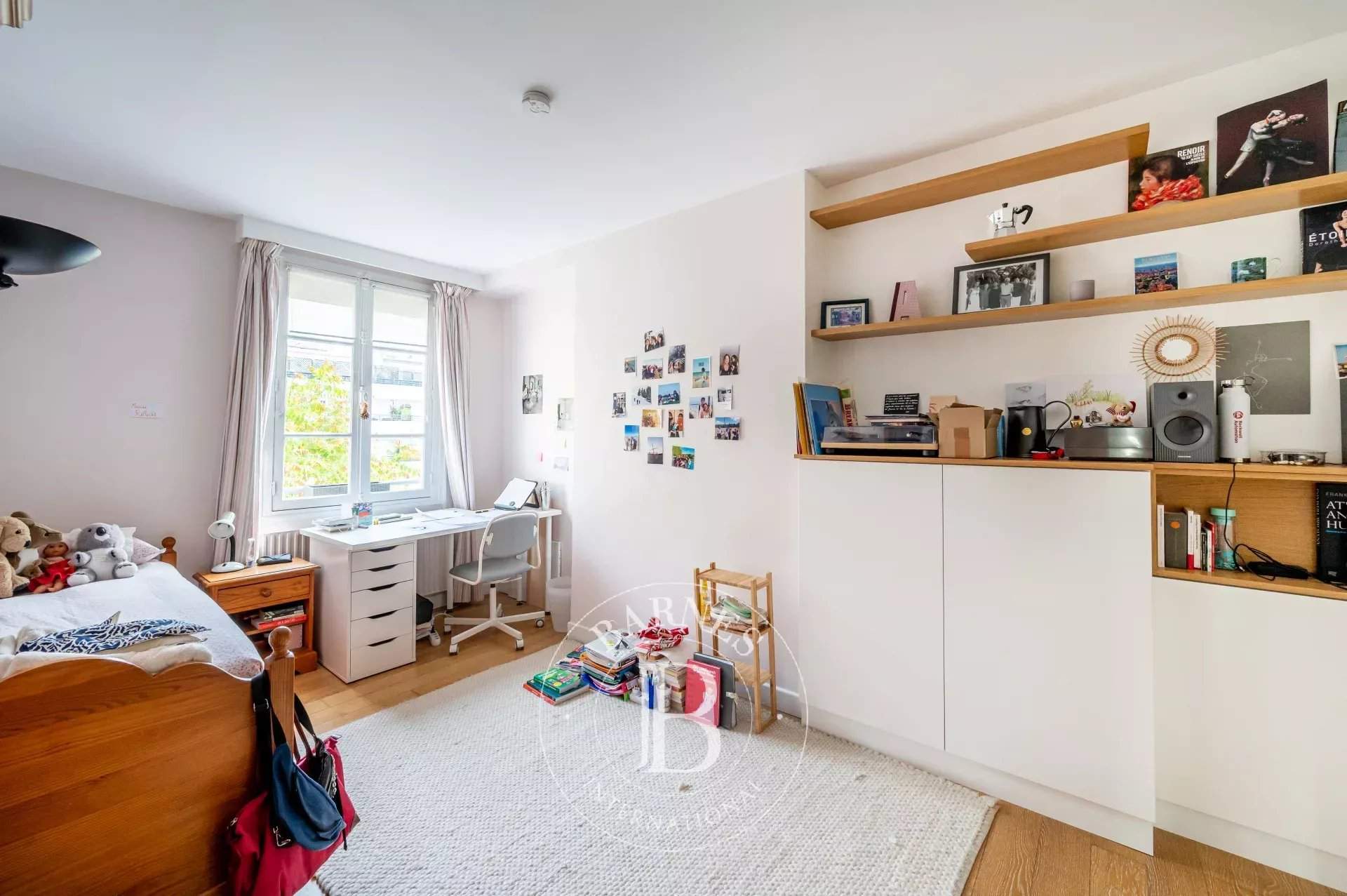 Levallois-Perret  - Appartement 7 Pi&egrave;ces 5 Chambres - picture 12