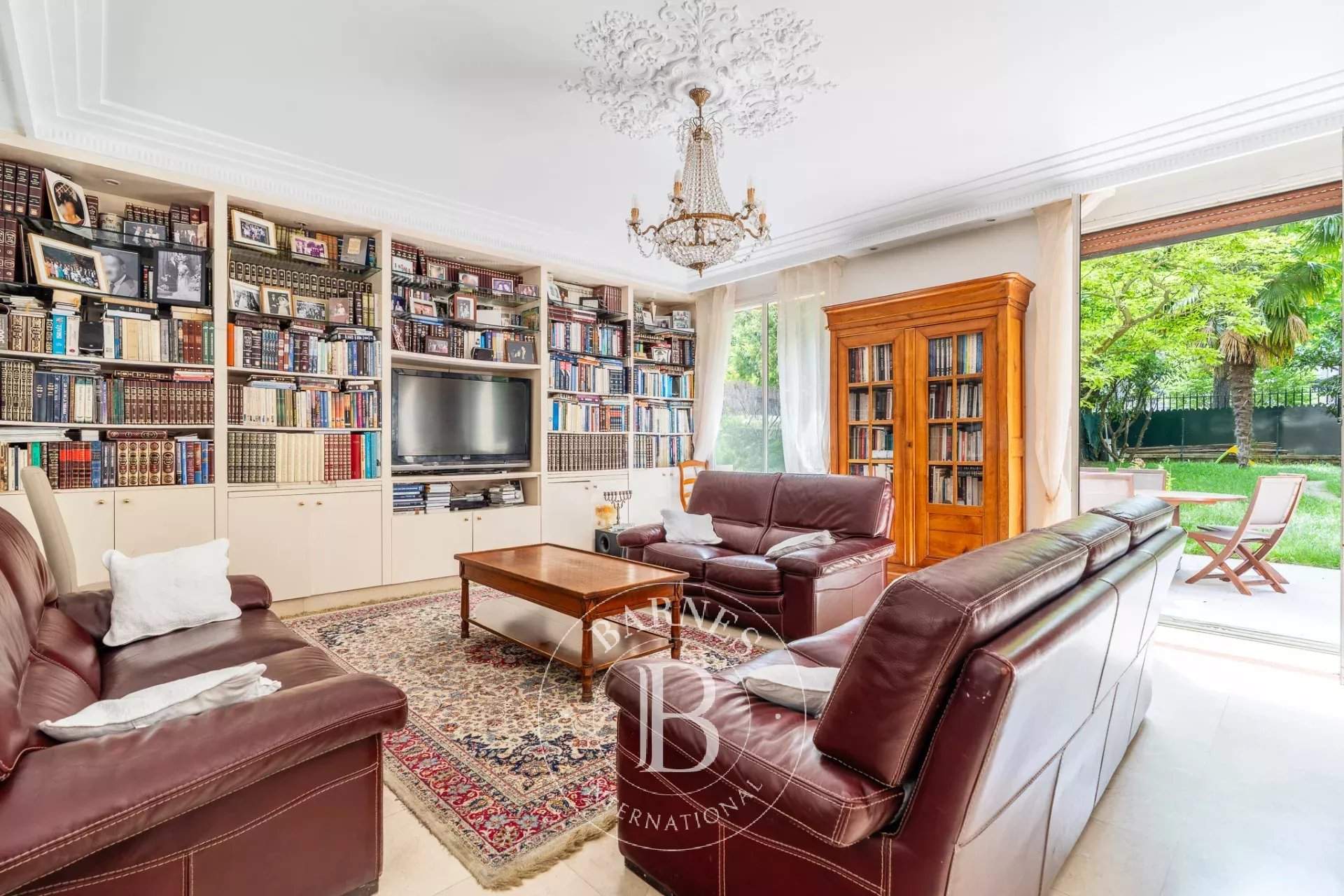 Neuilly-sur-Seine  - Apartment 5 Bedrooms - picture 7