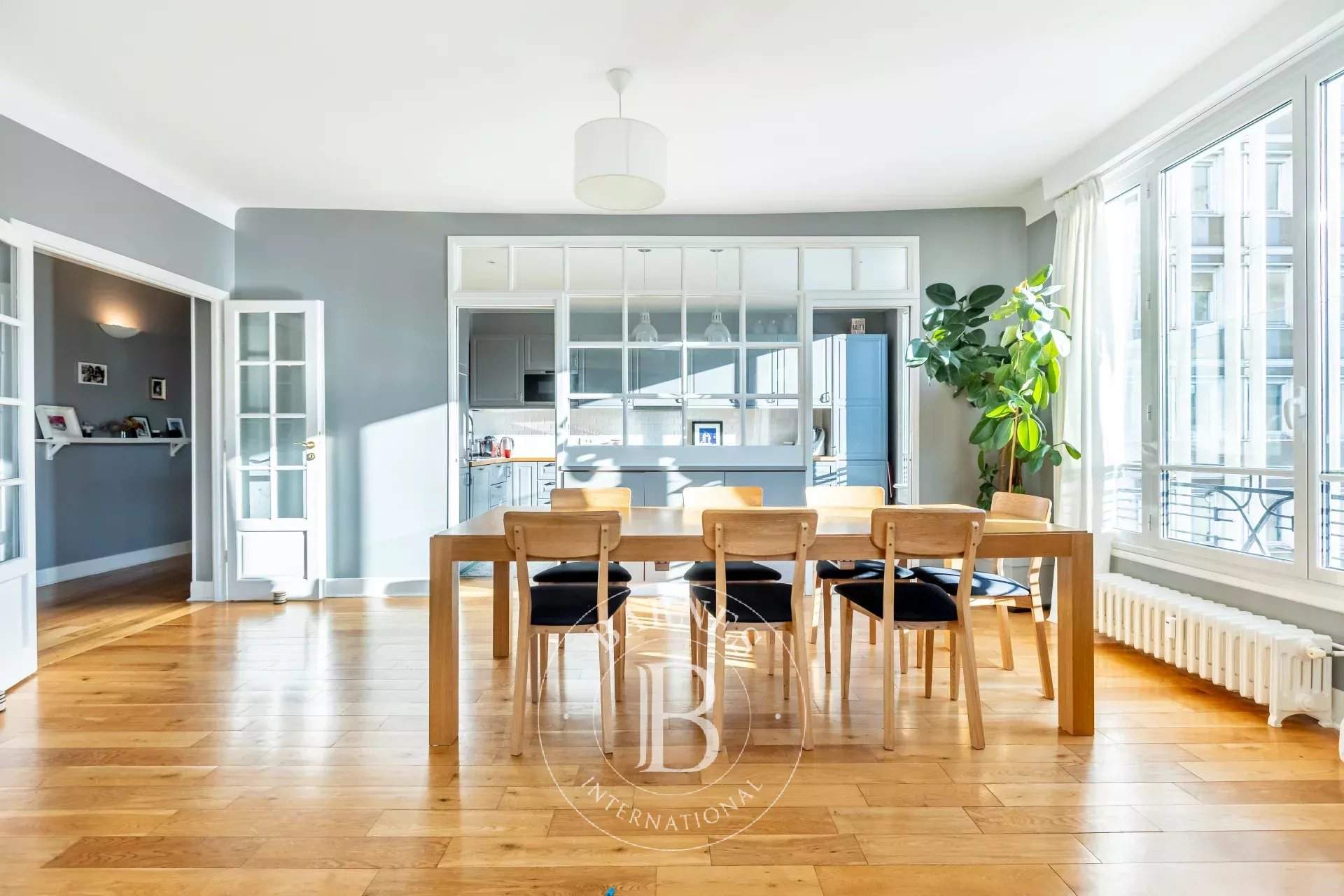 Neuilly-sur-Seine  - Apartment 2 Bedrooms - picture 10