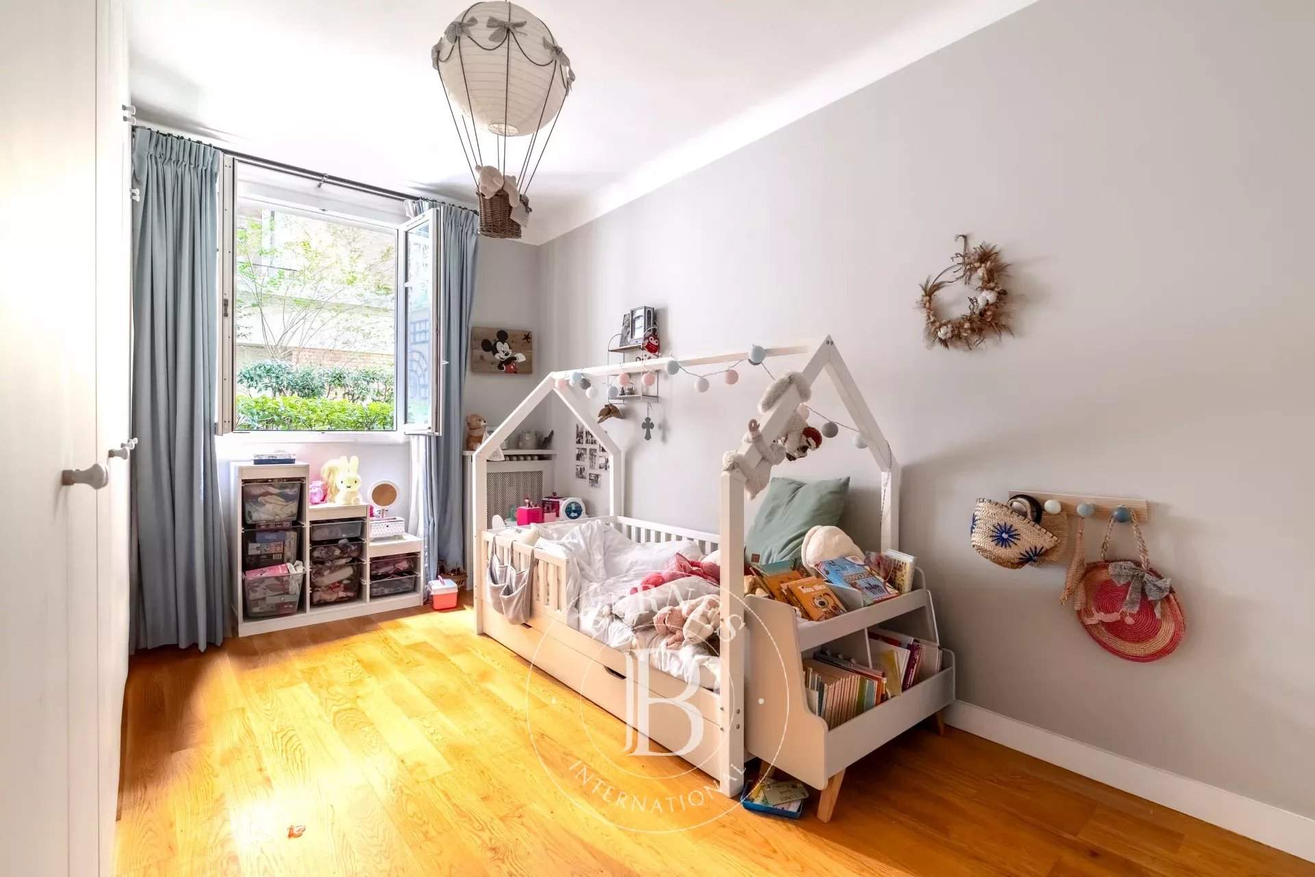Neuilly-sur-Seine  - Piso 6 Cuartos 4 Habitaciones - picture 17