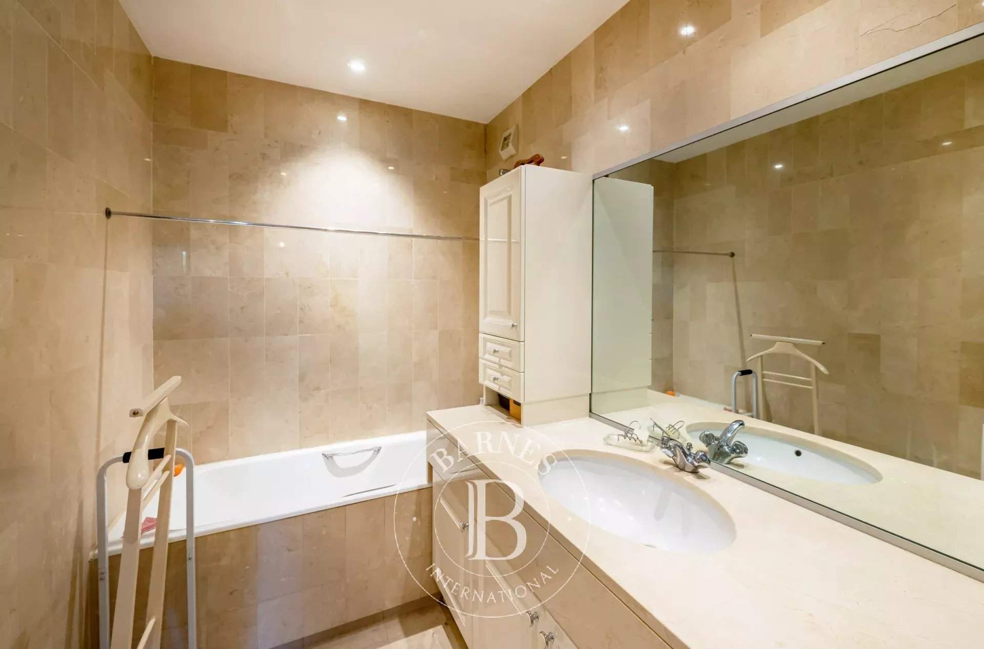 Neuilly-sur-Seine  - Appartement 6 Pi&egrave;ces 4 Chambres - picture 20