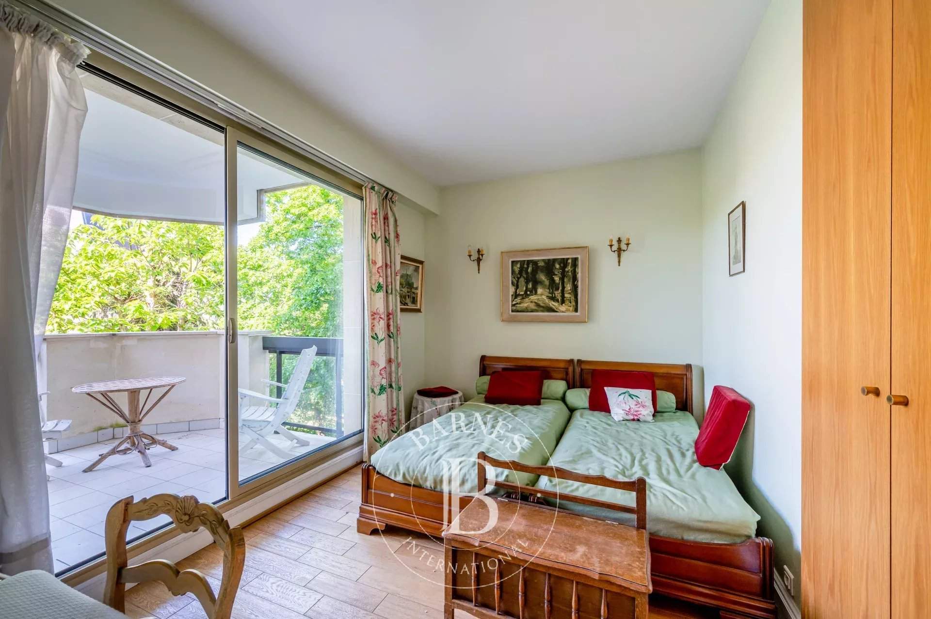 Neuilly-sur-Seine  - Appartement 6 Pi&egrave;ces 4 Chambres - picture 4