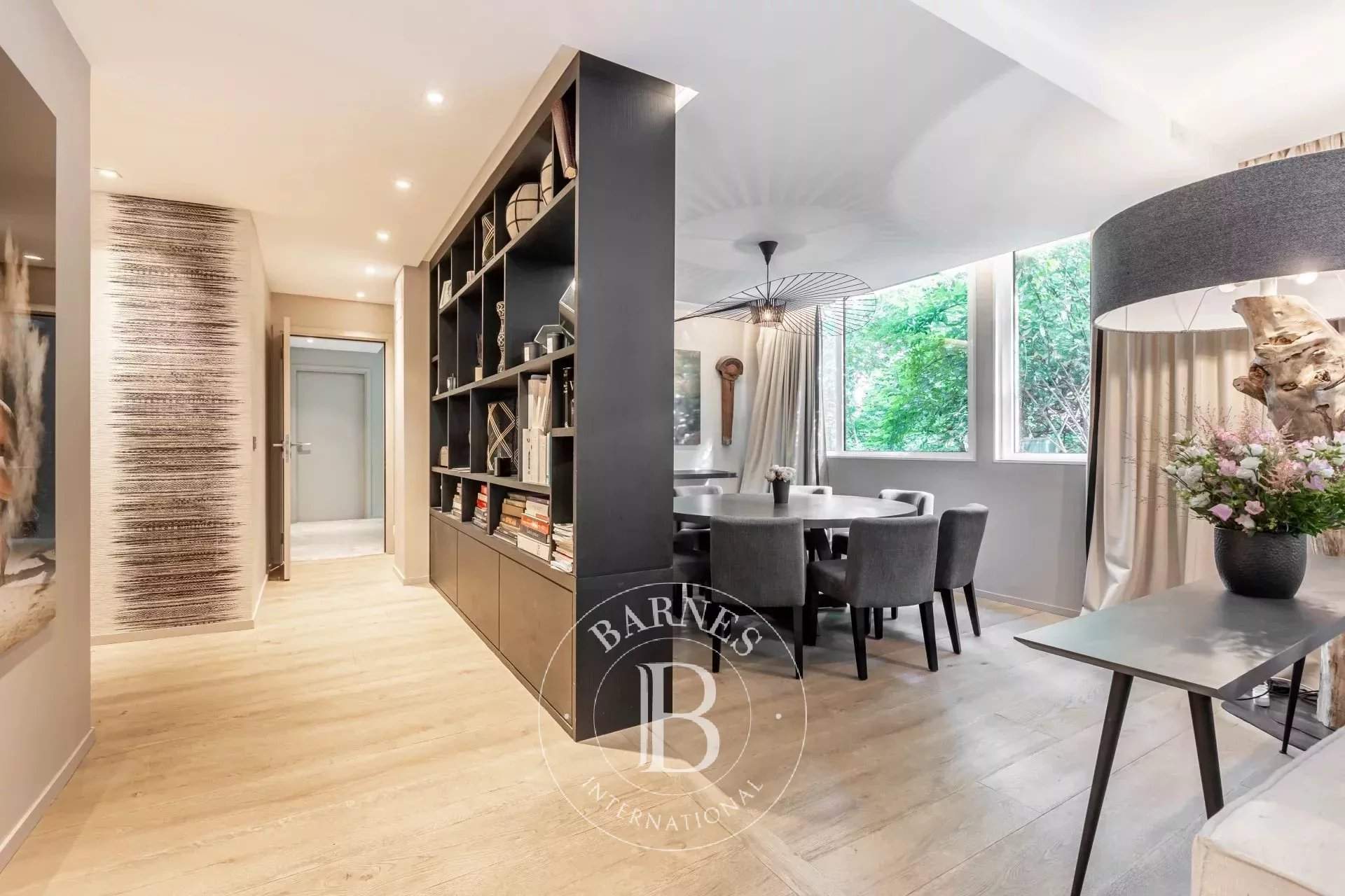 Neuilly-sur-Seine  - Appartement 6 Pièces 3 Chambres - picture 12