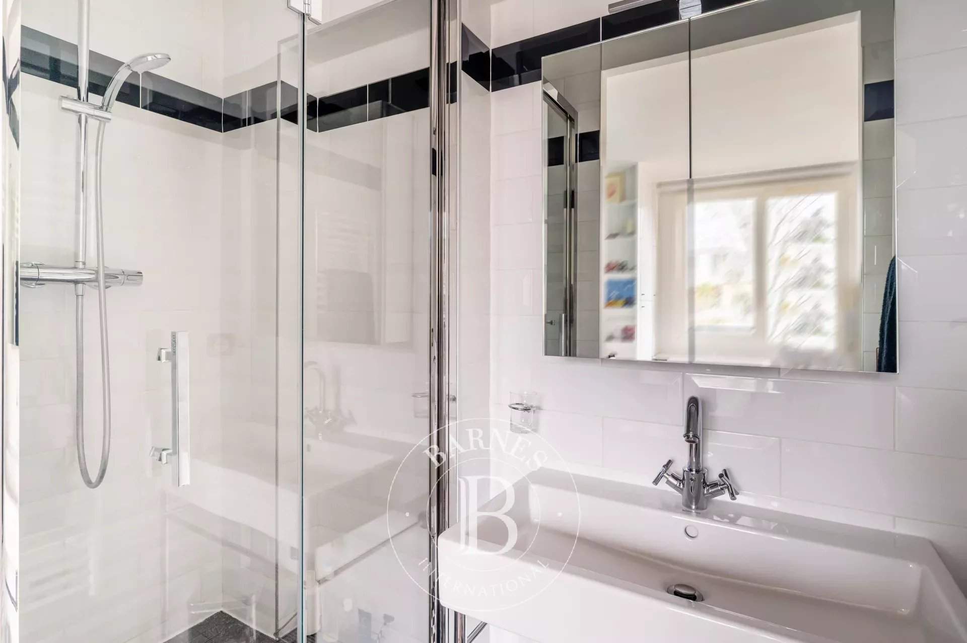 Neuilly-sur-Seine  - Apartment 4 Bedrooms - picture 14