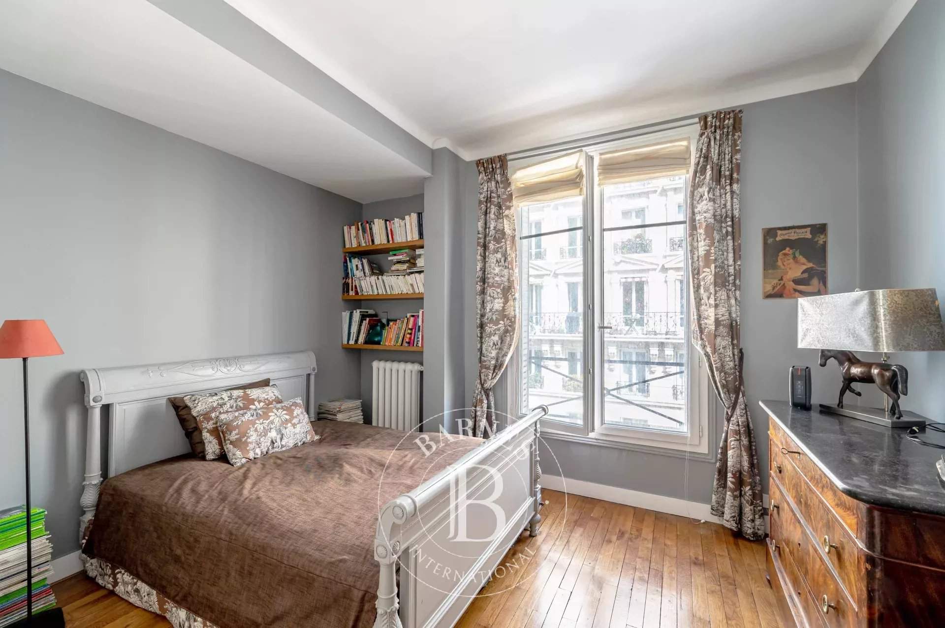 Neuilly-sur-Seine  - Maison 8 Pièces 5 Chambres - picture 16