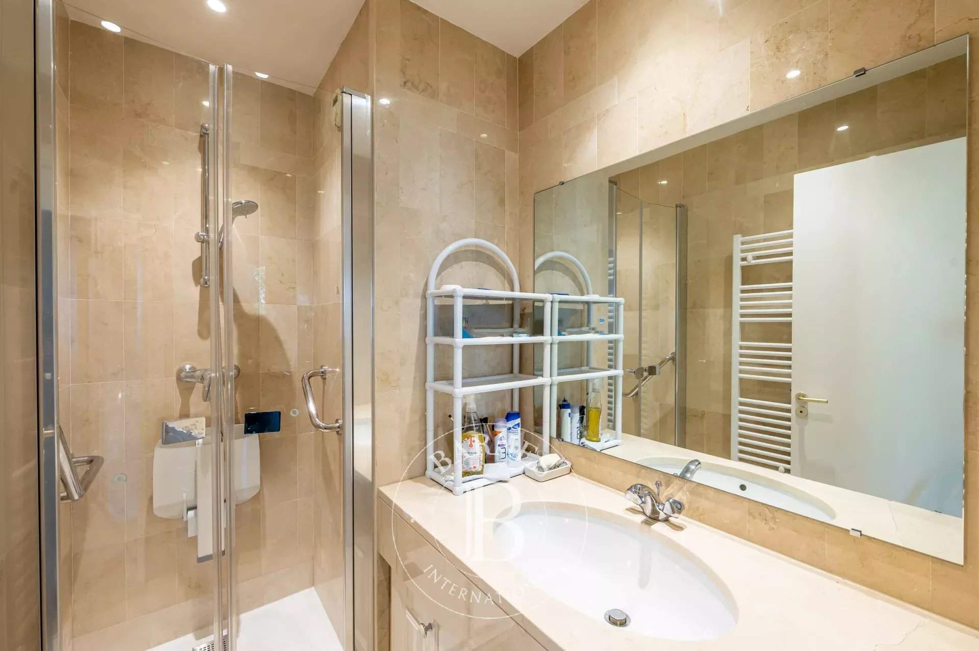Neuilly-sur-Seine  - Appartement 6 Pi&egrave;ces 4 Chambres - picture 19