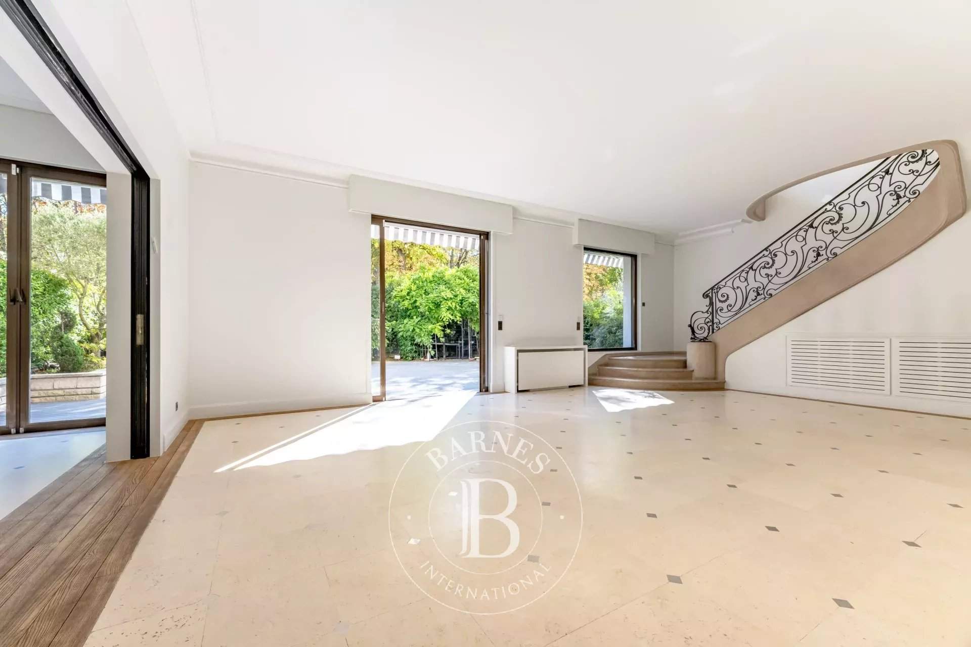 Neuilly-sur-Seine  - Appartement 8 Pi&egrave;ces 4 Chambres - picture 5