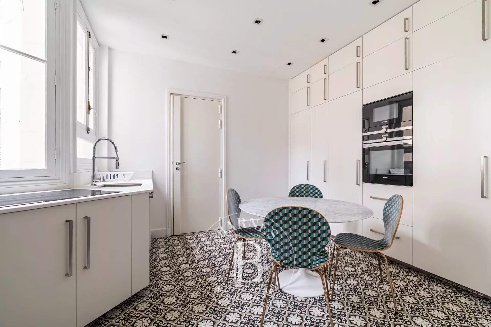 Neuilly-sur-Seine  - Piso 6 Cuartos 4 Habitaciones - picture 12