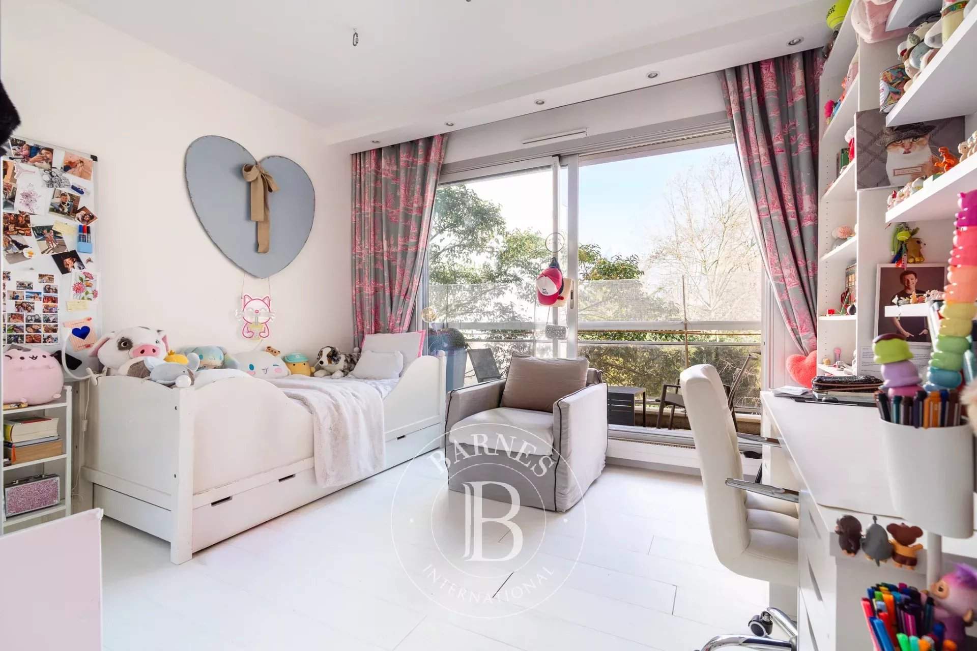 Neuilly-sur-Seine  - Appartement 6 Pi&egrave;ces 4 Chambres - picture 8