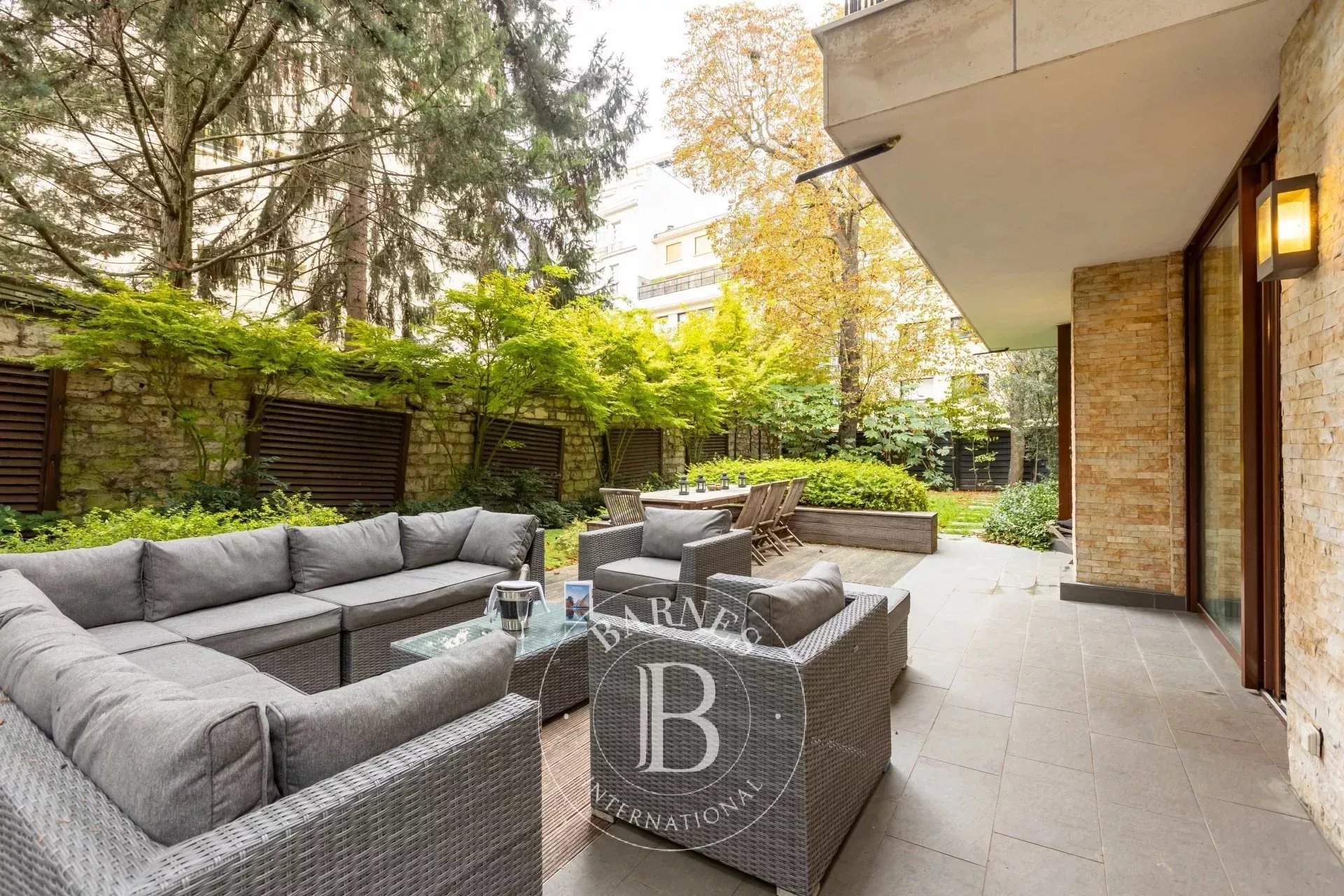Neuilly-sur-Seine  - Appartement 6 Pièces 3 Chambres - picture 7
