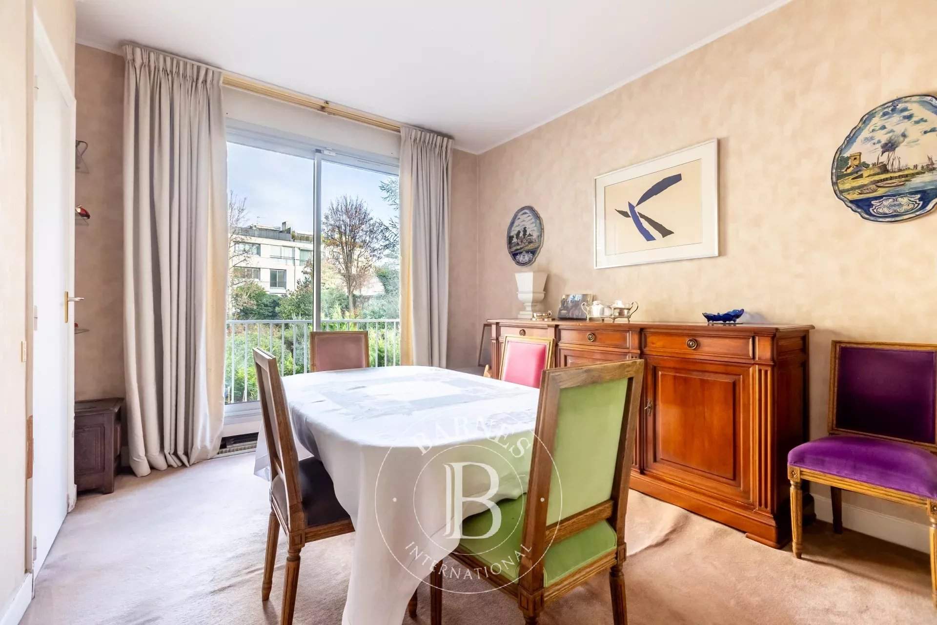 Neuilly-sur-Seine  - Apartment 4 Bedrooms - picture 8