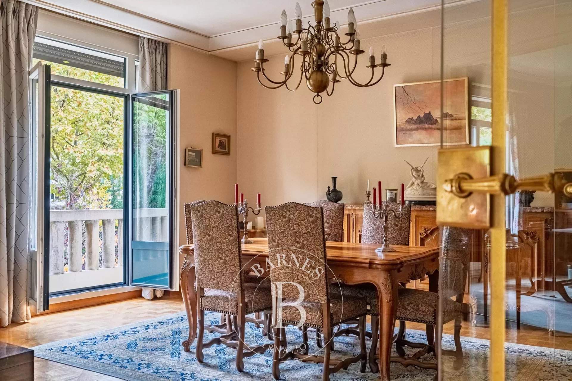 Neuilly-sur-Seine  - Appartement 6 Pièces 3 Chambres - picture 12