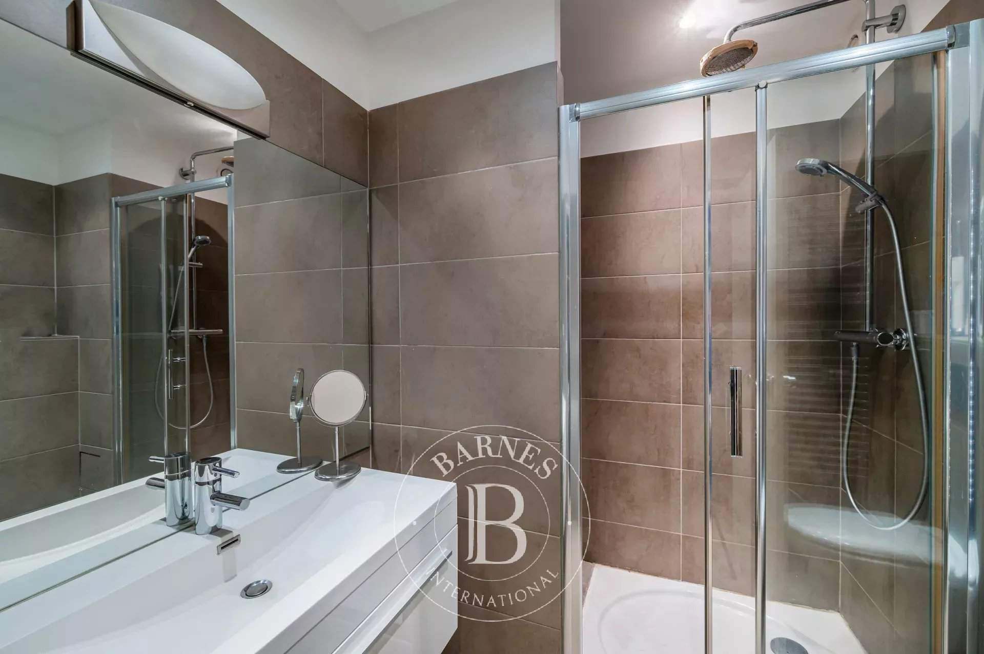 Neuilly-sur-Seine  - Piso 7 Cuartos 5 Habitaciones - picture 15