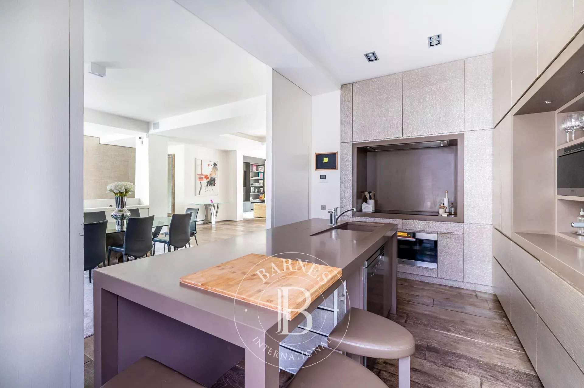 Neuilly-sur-Seine  - Mansion 5 Bedrooms - picture 10