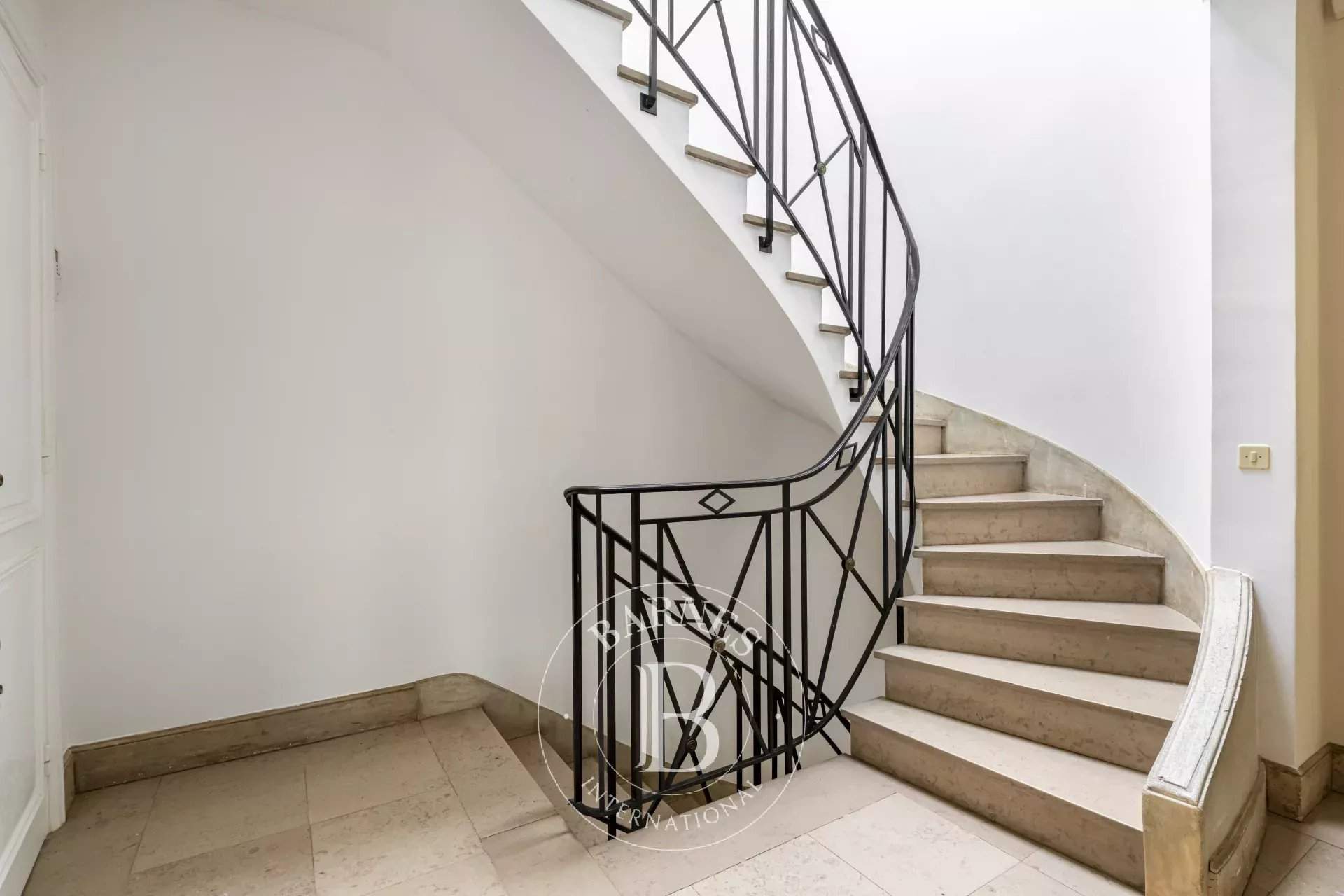 Neuilly-sur-Seine  - House 5 Bedrooms - picture 15
