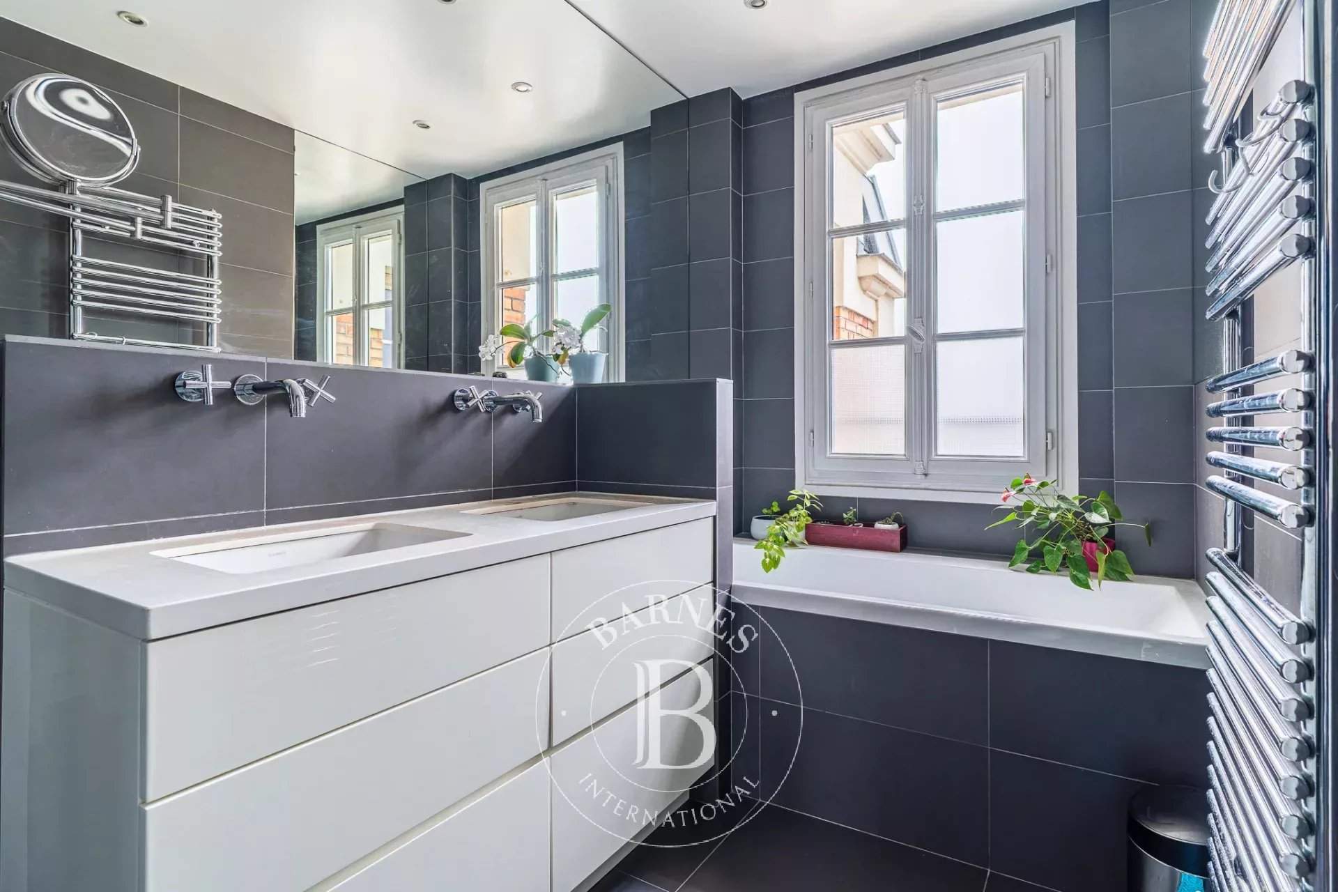 Neuilly-sur-Seine  - Piso 5 Cuartos 3 Habitaciones - picture 9