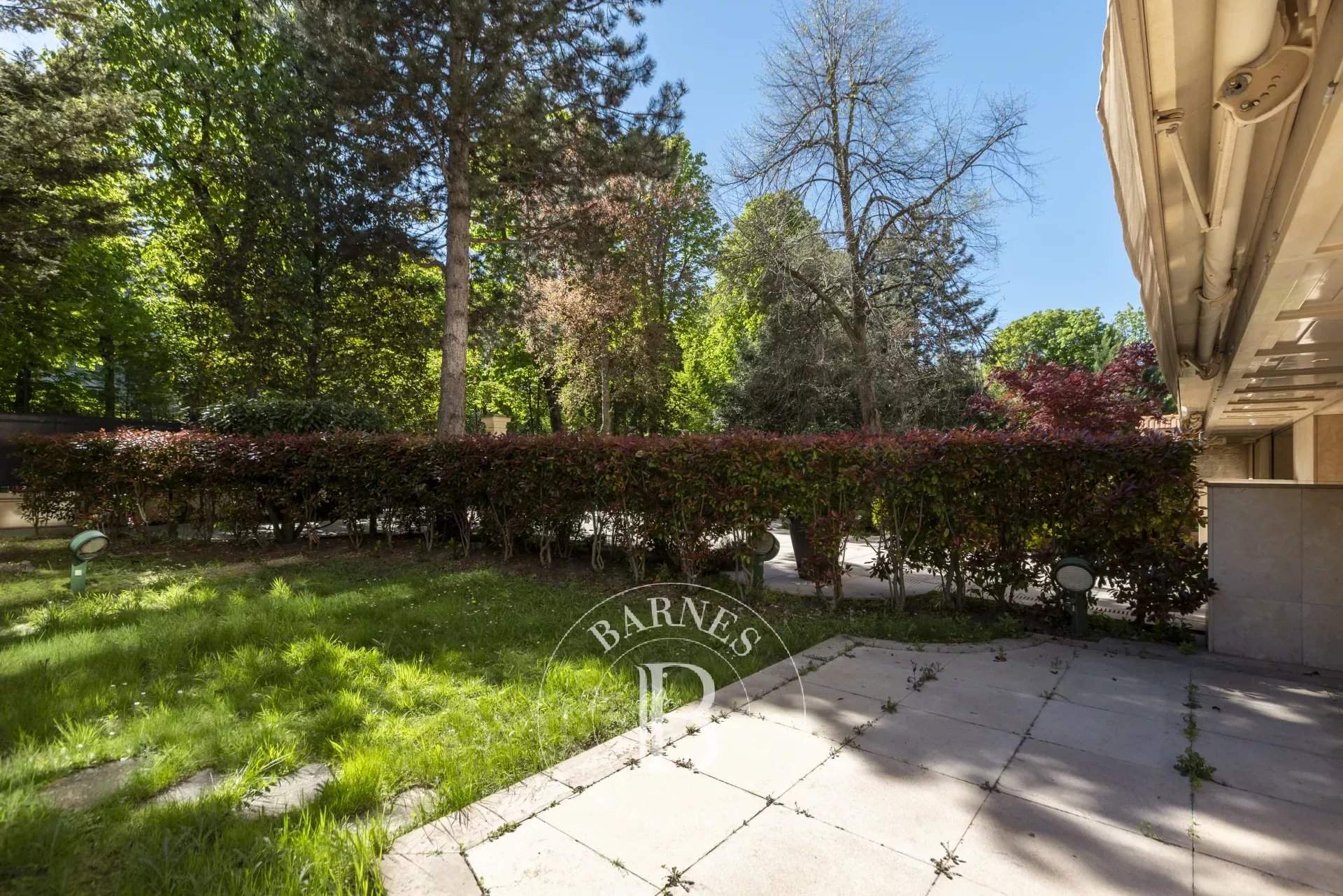 Neuilly-sur-Seine  - Piso 6 Cuartos 3 Habitaciones - picture 1