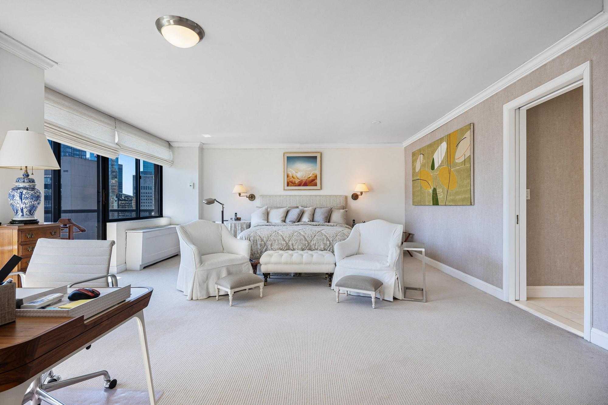 New York  - House 3 Bedrooms