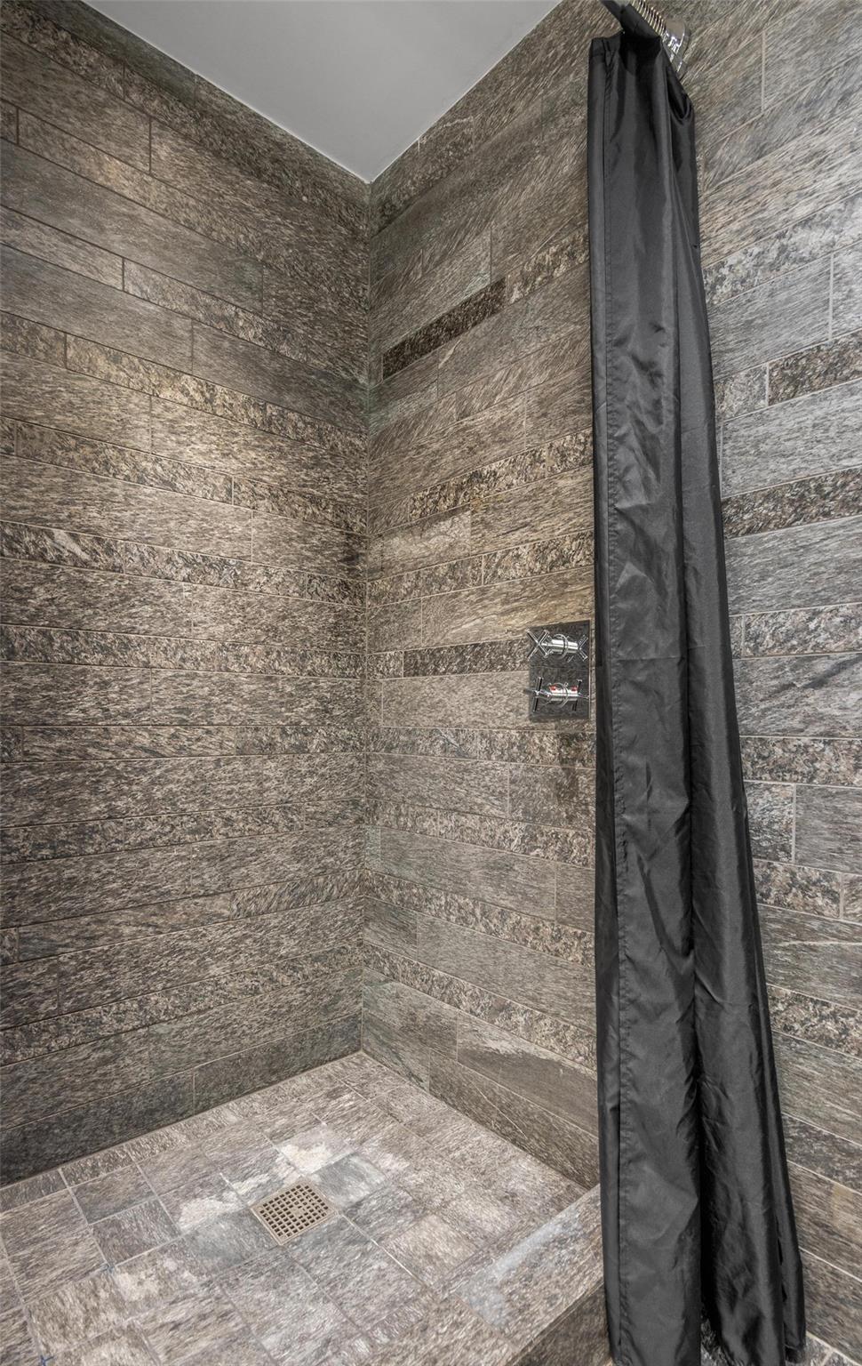 New York  - Apartment  - picture 10