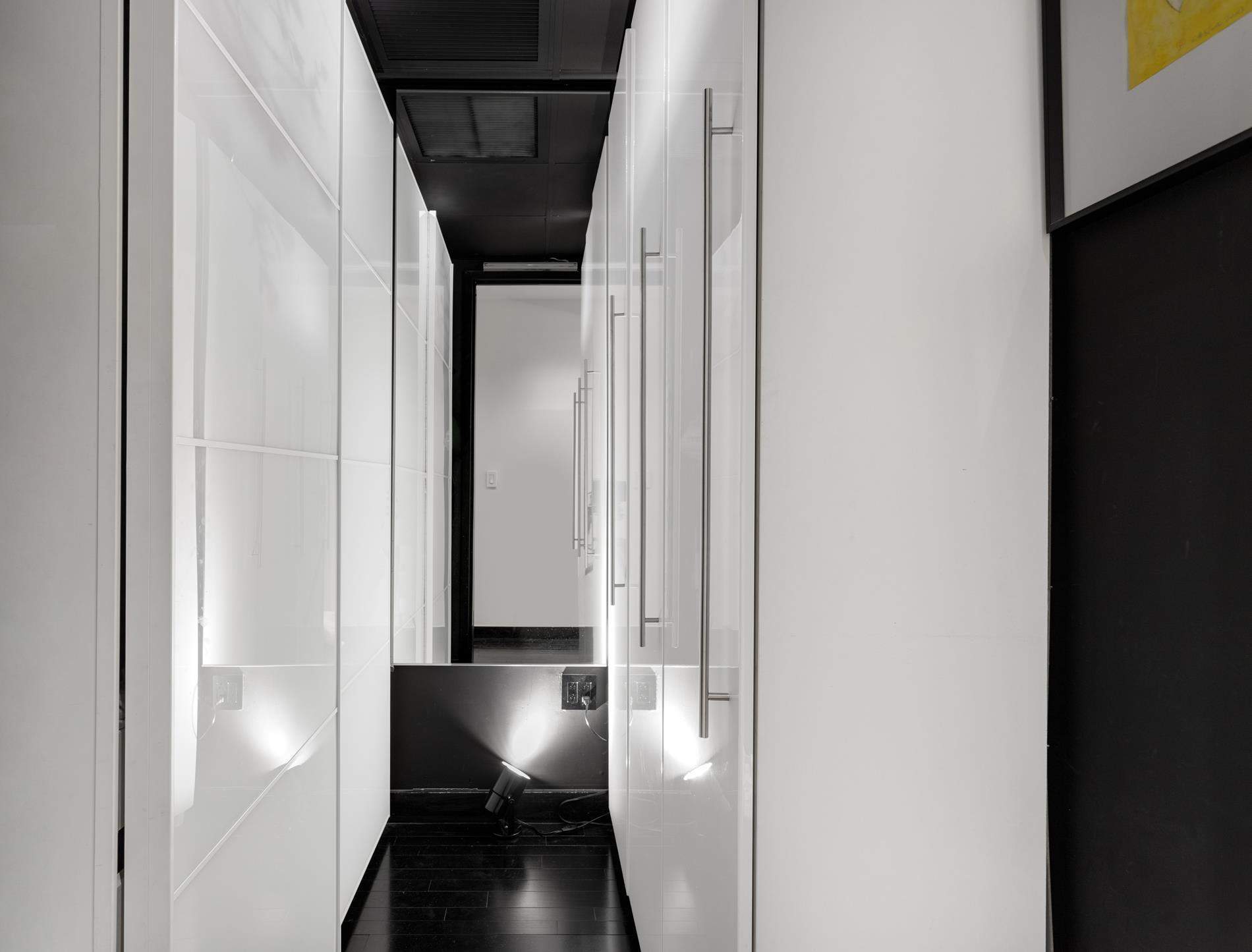 New York  - Apartment  - picture 7