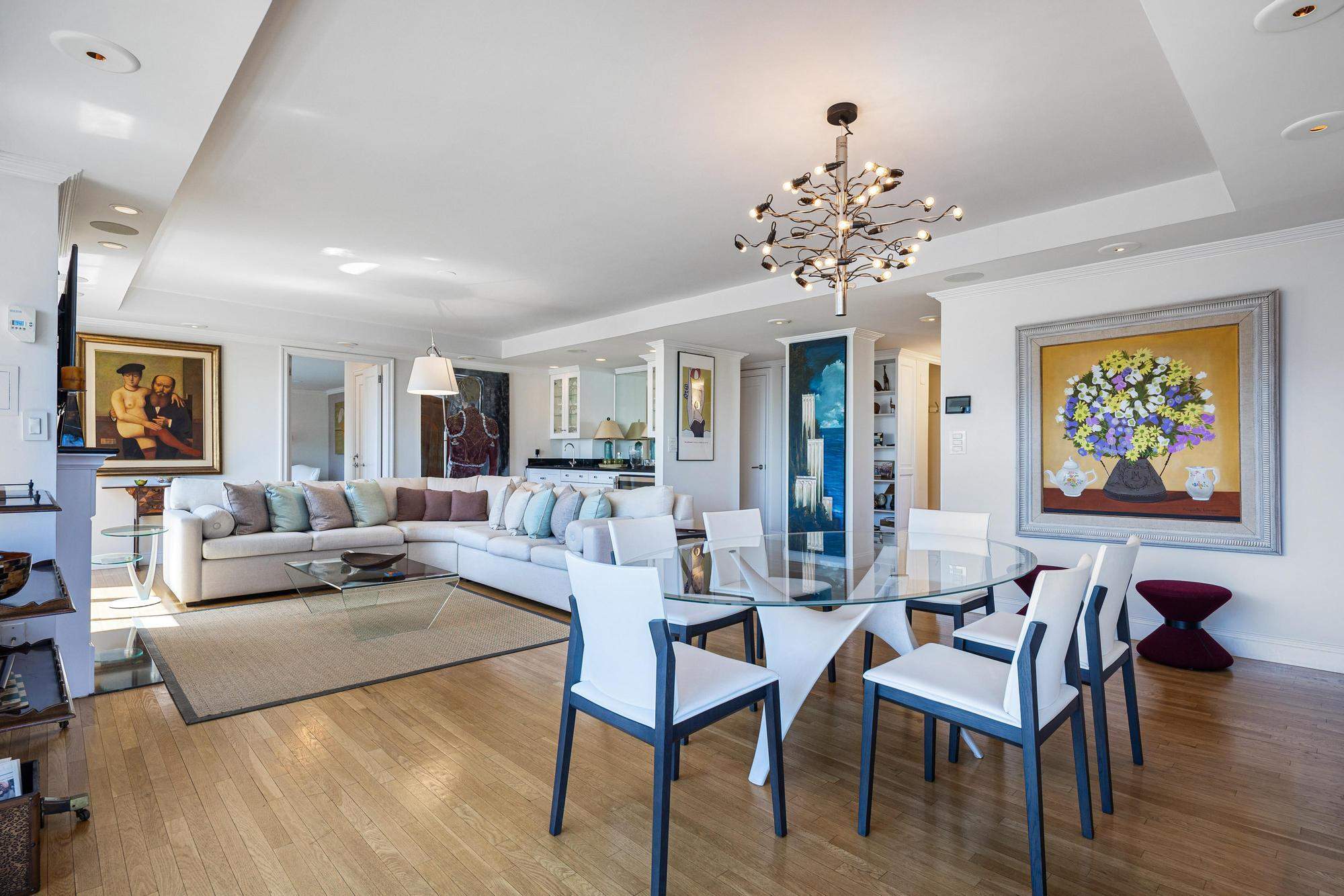 New York  - House 3 Bedrooms - picture 3