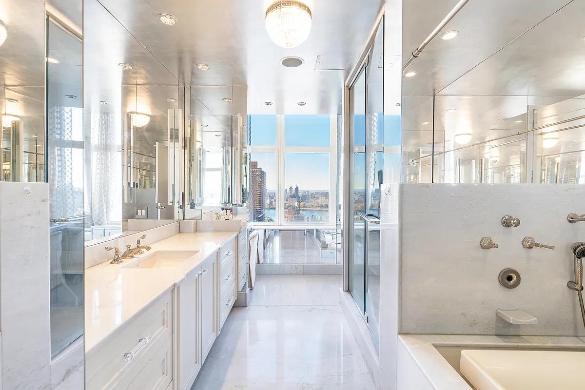 New York  - Apartment 4 Bedrooms - picture 14