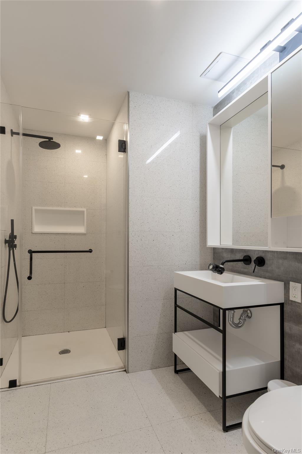 New York  - Apartment  - picture 7