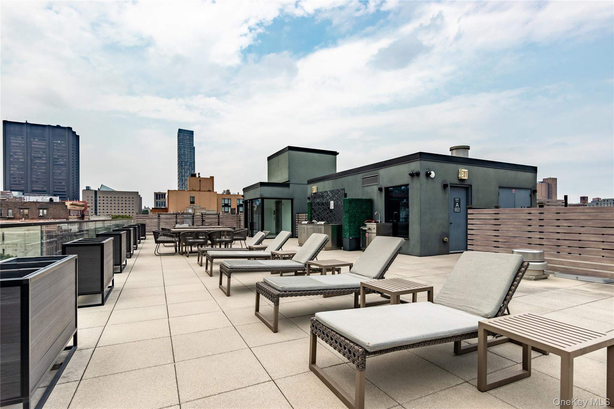 New York  - Apartment  - picture 8