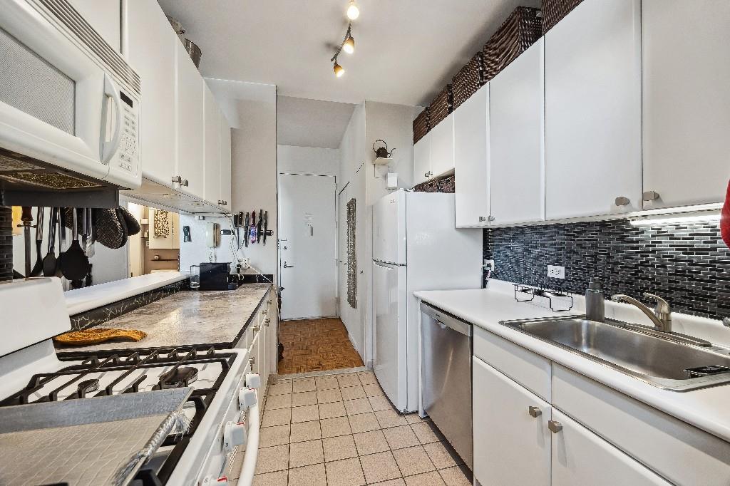 New York  - Appartement 2 Pièces, 1 Chambre - picture 11