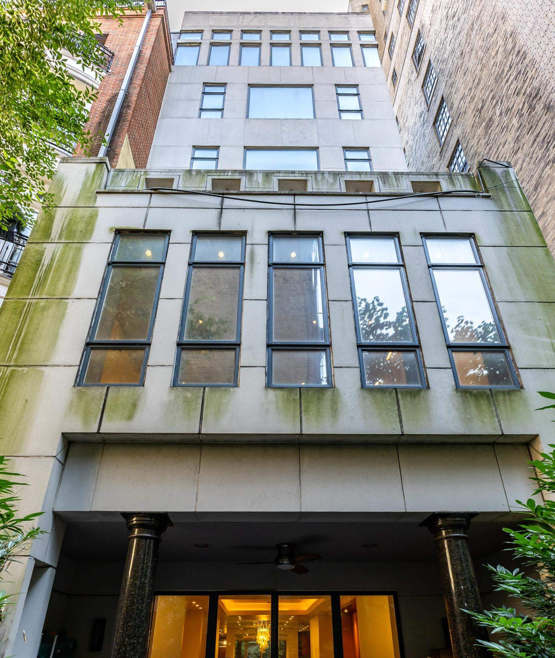 New York  - House 5 Bedrooms - picture 16