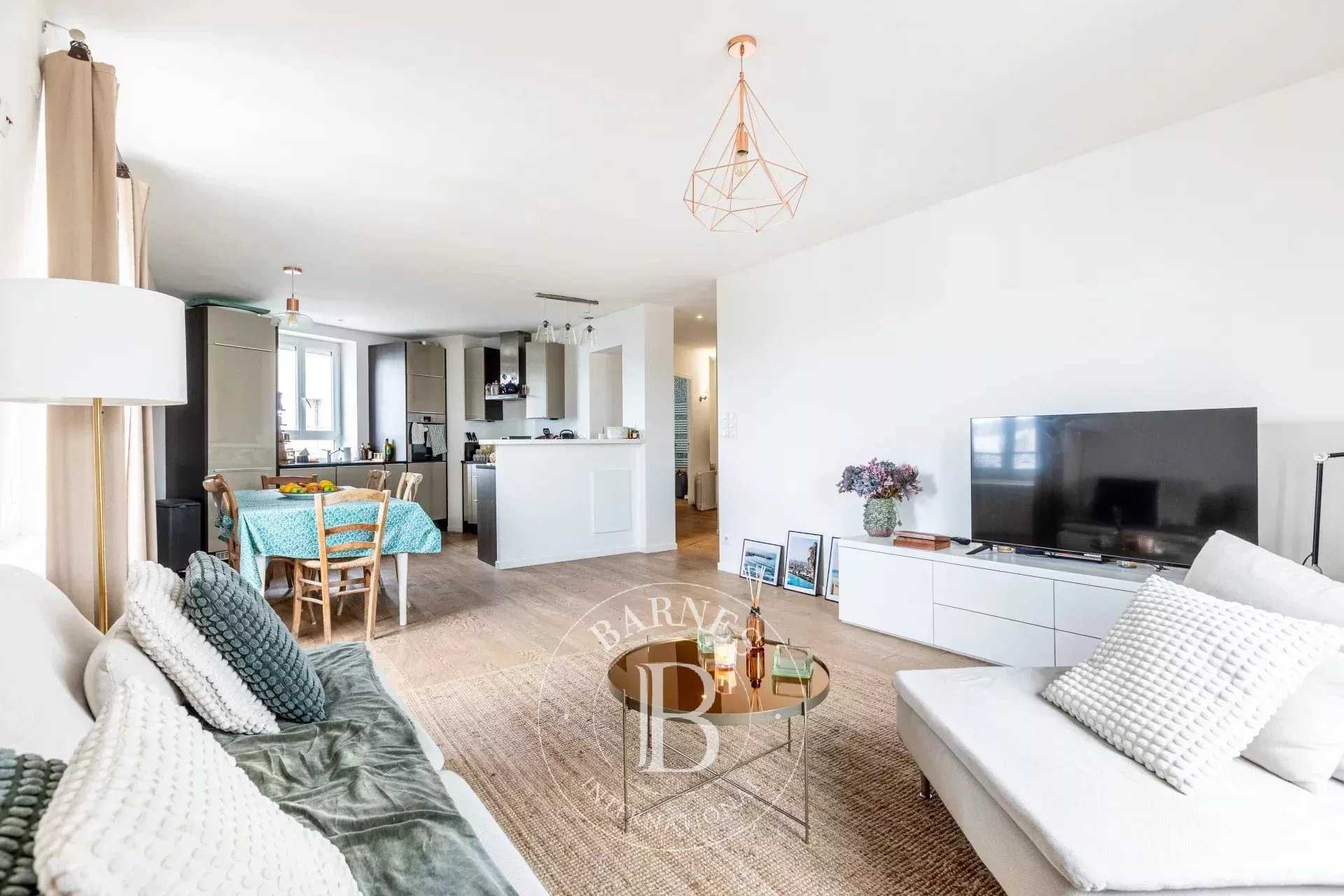 Boulogne-Billancourt  - Appartement 4 Pi&egrave;ces 3 Chambres