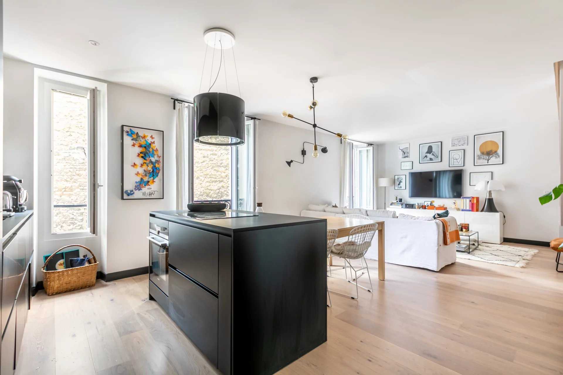 Boulogne-Billancourt  - Appartement 3 Pièces 2 Chambres