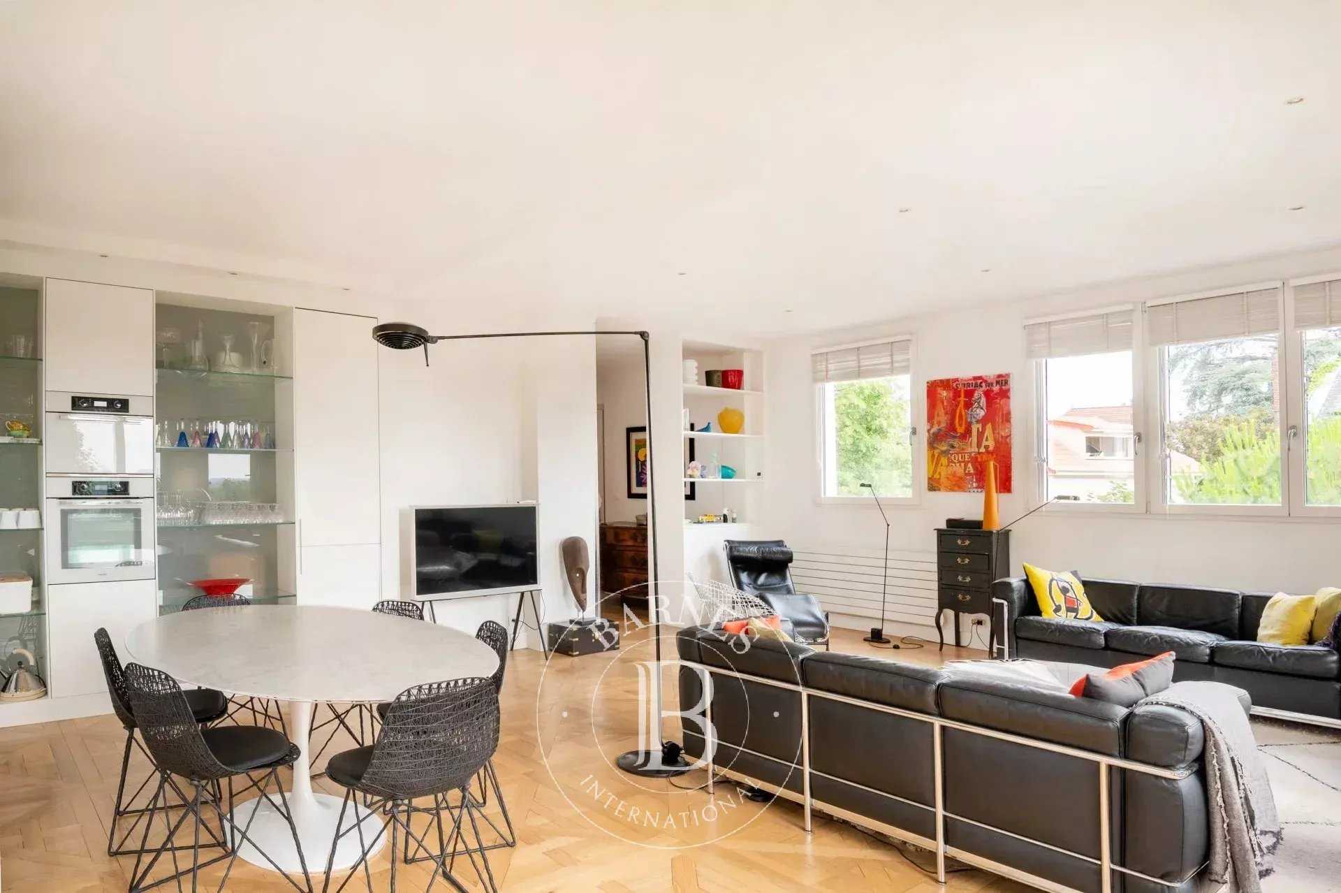 Saint-Cloud  - Piso 4 Cuartos 3 Habitaciones