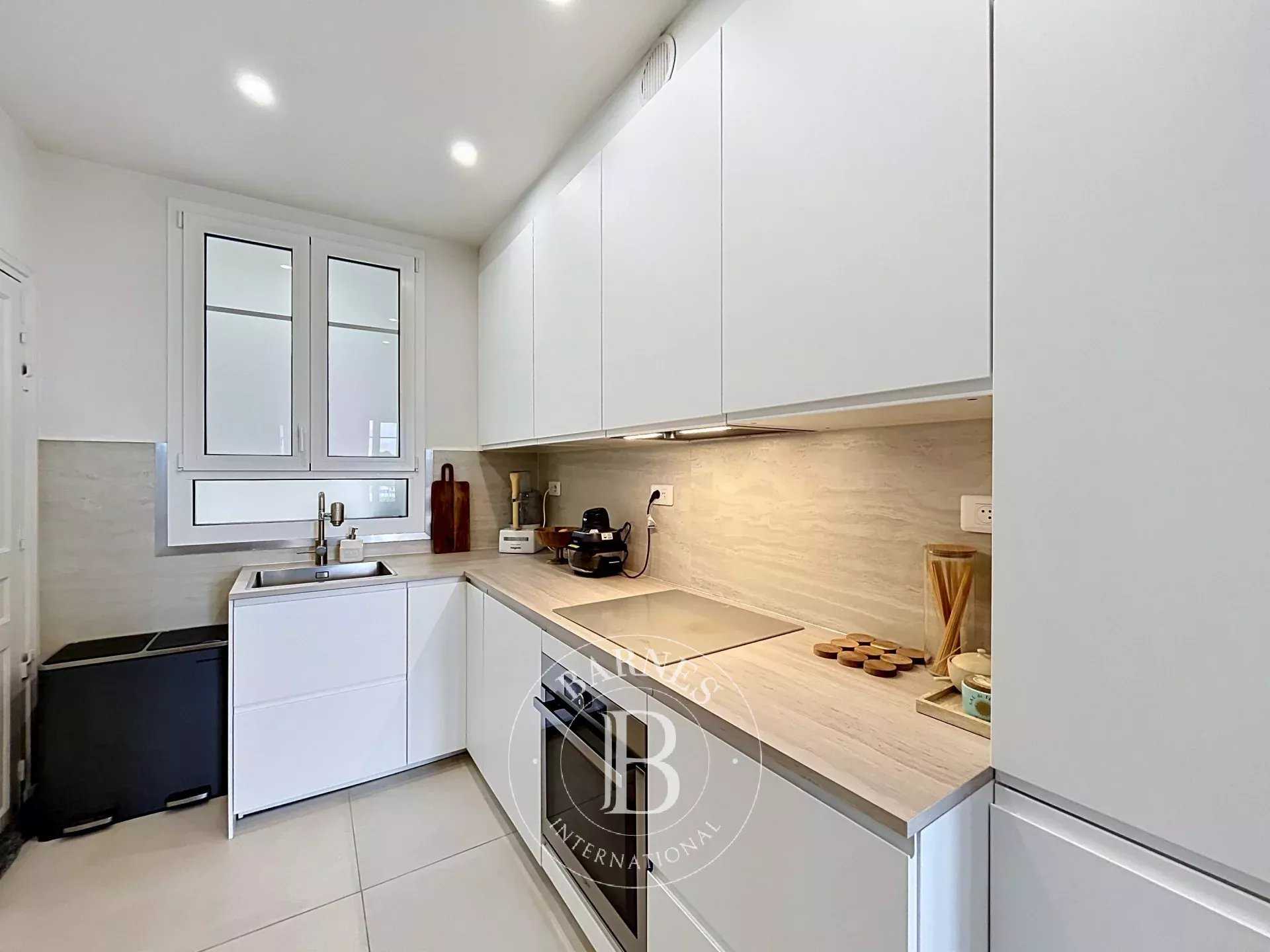 Boulogne-Billancourt  - Appartement 4 Pi&egrave;ces 3 Chambres