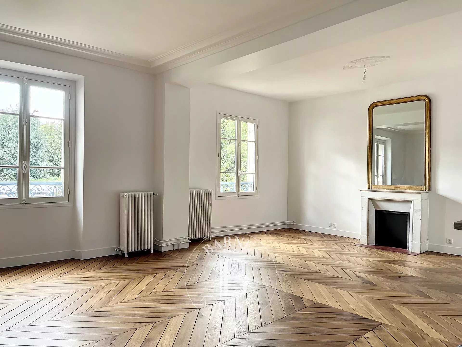 Versailles  - Appartement 4 Pièces 3 Chambres