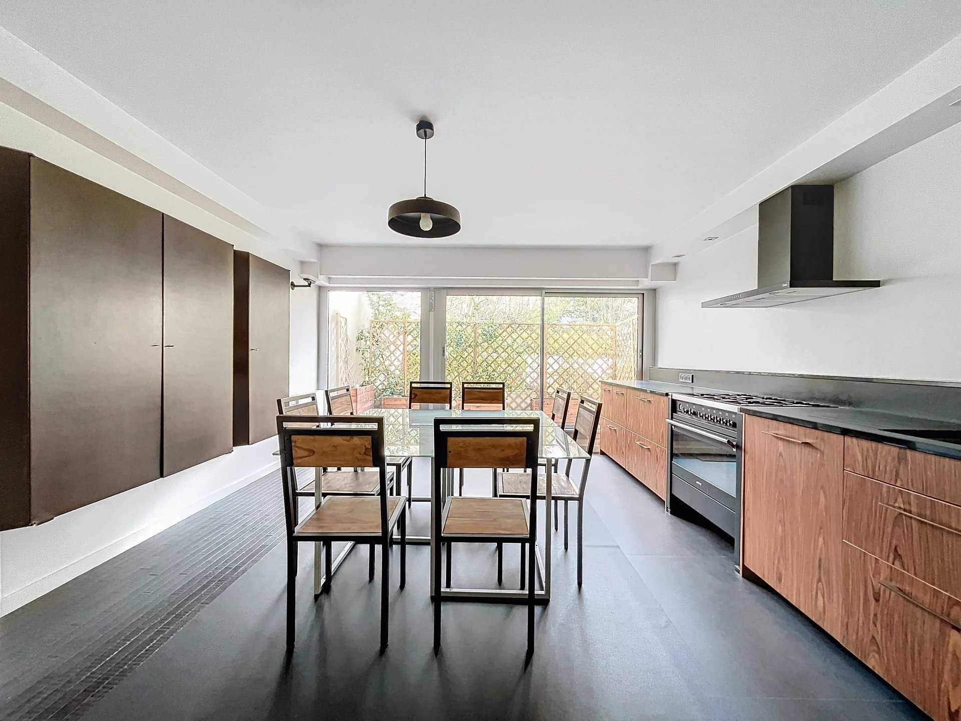 Boulogne-Billancourt  - Apartment 3 Bedrooms