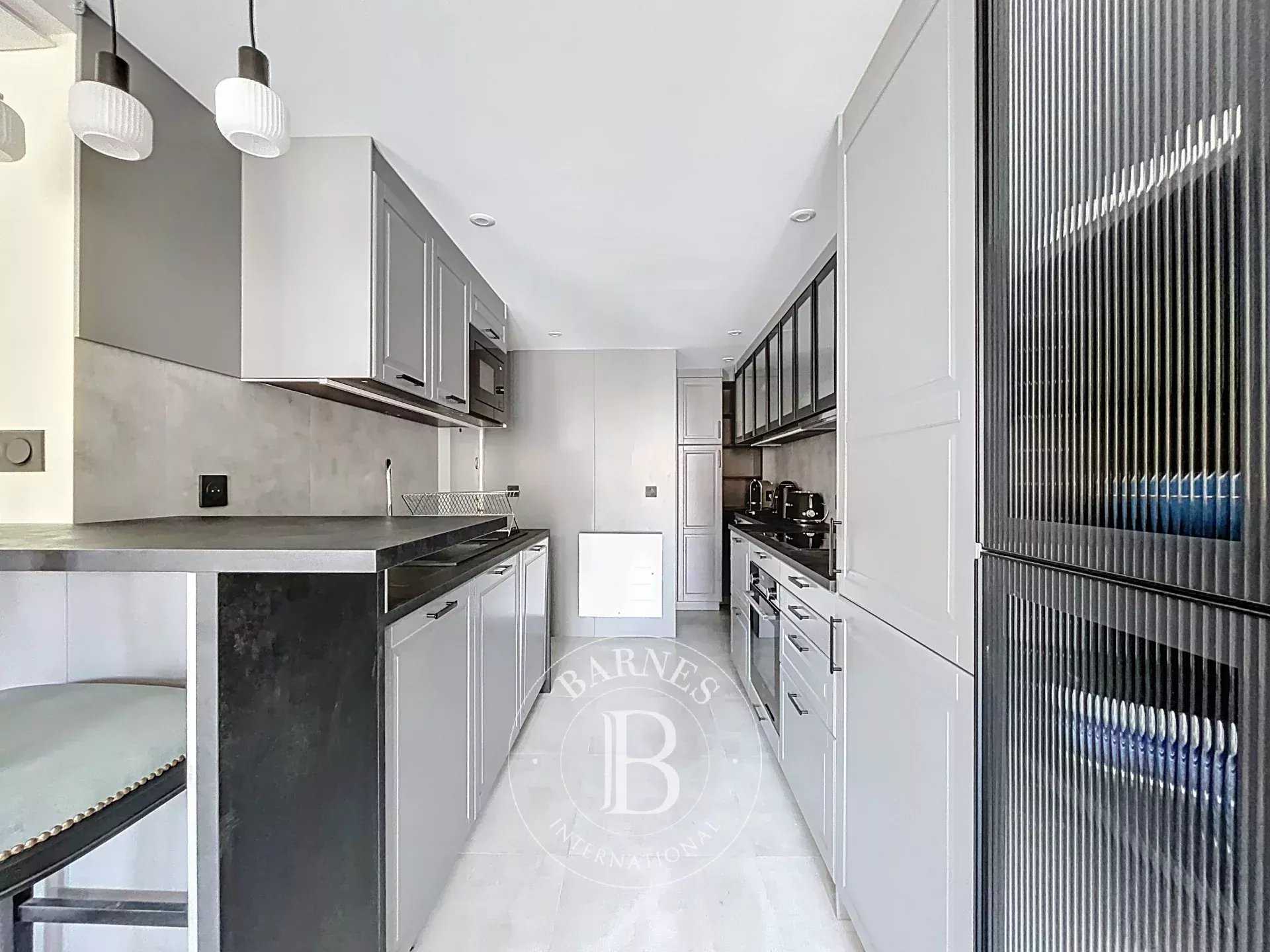 Versailles  - Apartment 2 Bedrooms