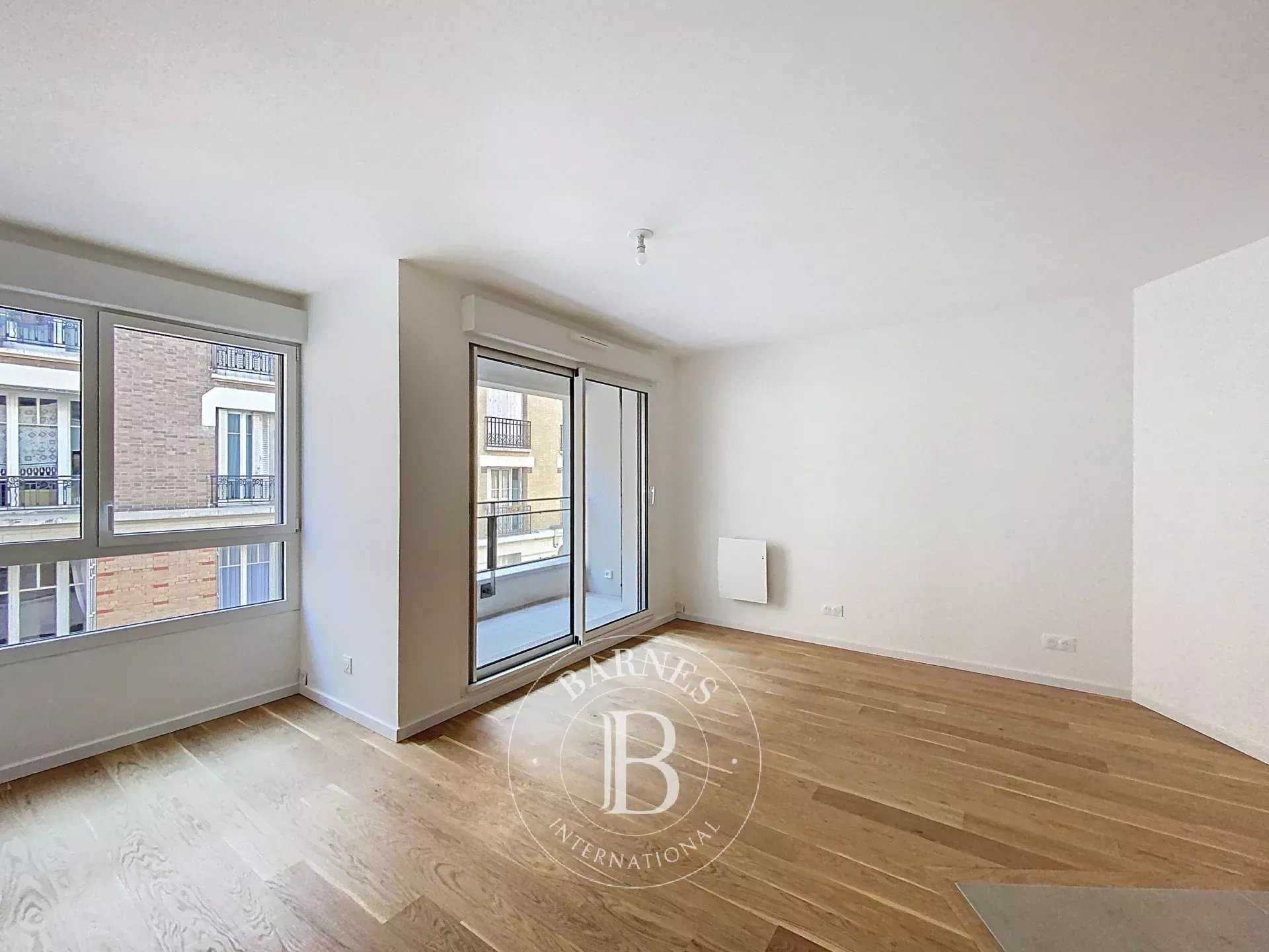Vanves  - Appartement 2 Pièces, 1 Chambre